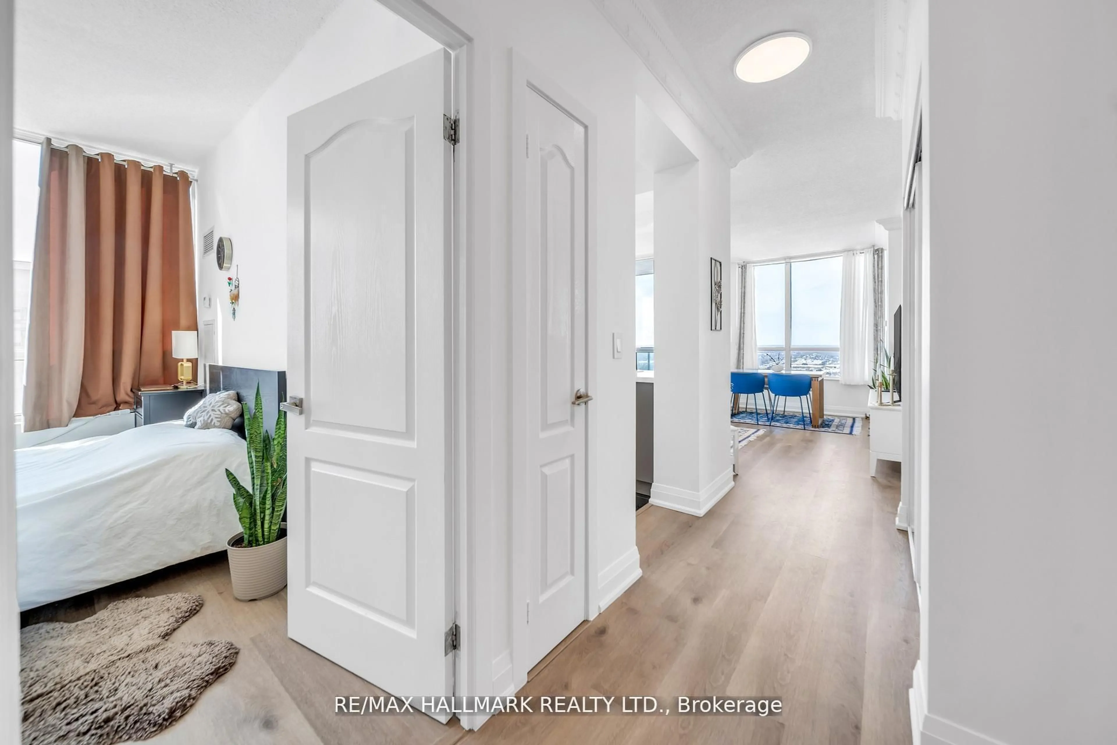 Indoor entryway for 60 Brian Harrison Way Bywy #PH-3703, Toronto Ontario M1P 5J5