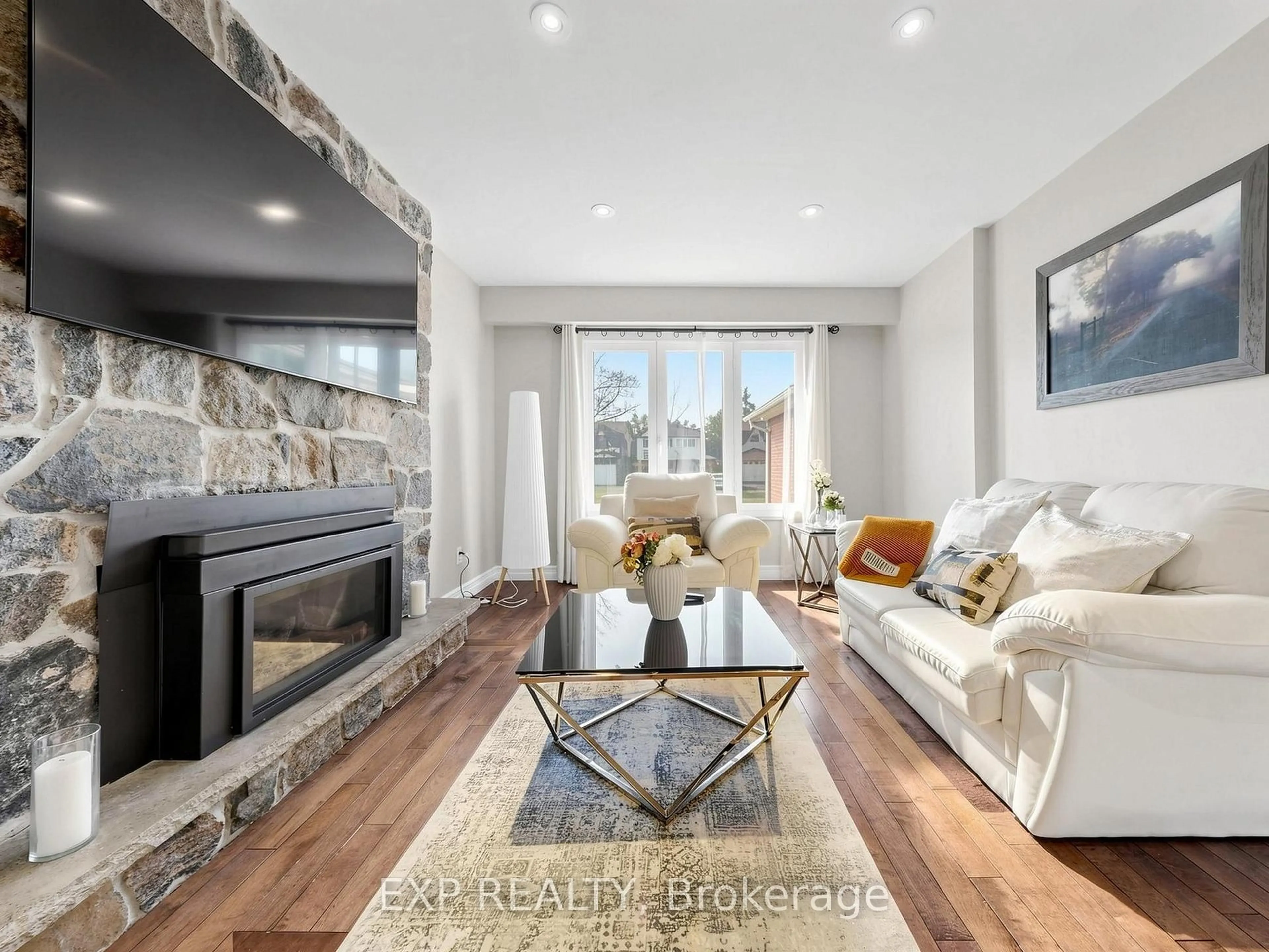 Living room with furniture, unknown for 598 Stonebridge Lane, Pickering Ontario L1W 3B3