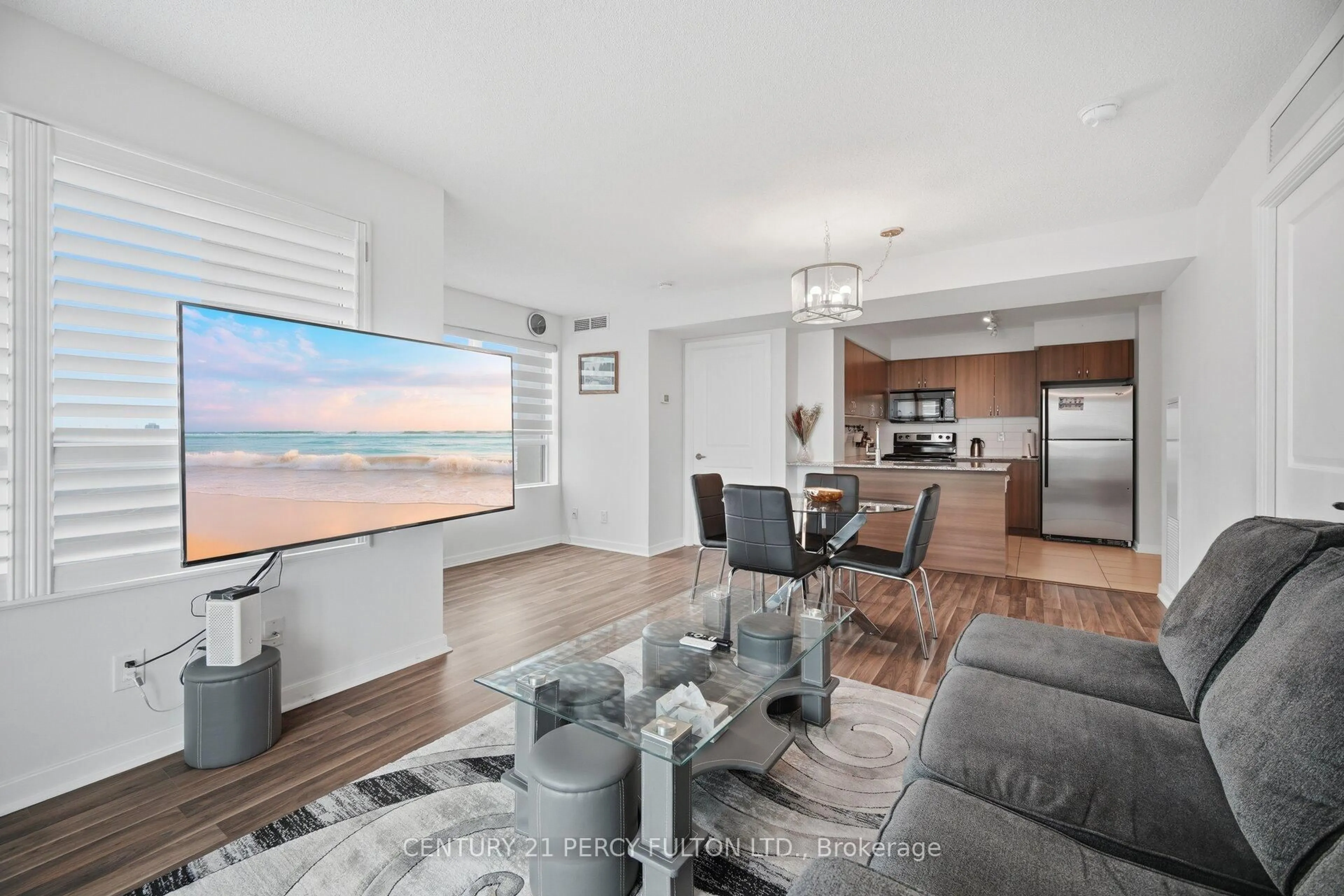 Unknown for 1235 Bayly St #702, Pickering Ontario L1W 1L7