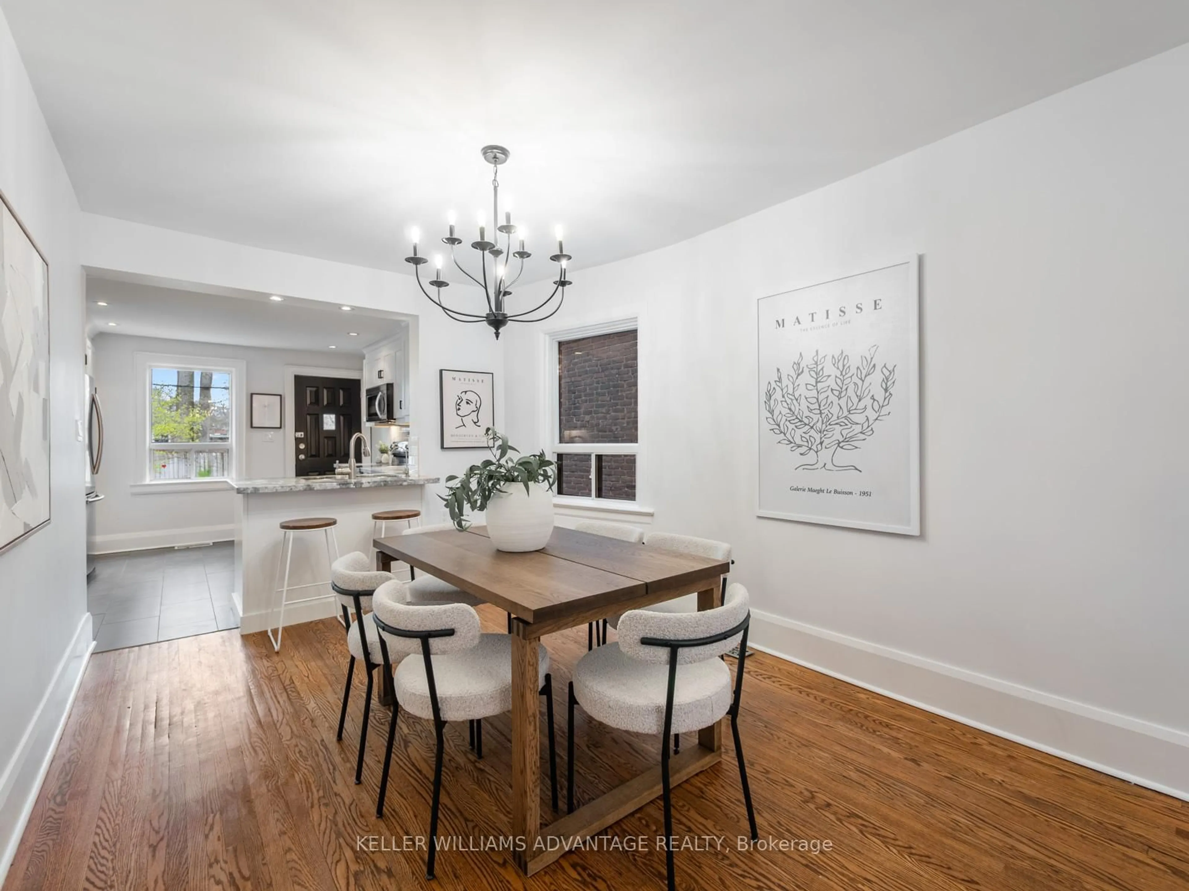 Dining room, unknown for 122 Woodfield Rd, Toronto Ontario M4L 2W6