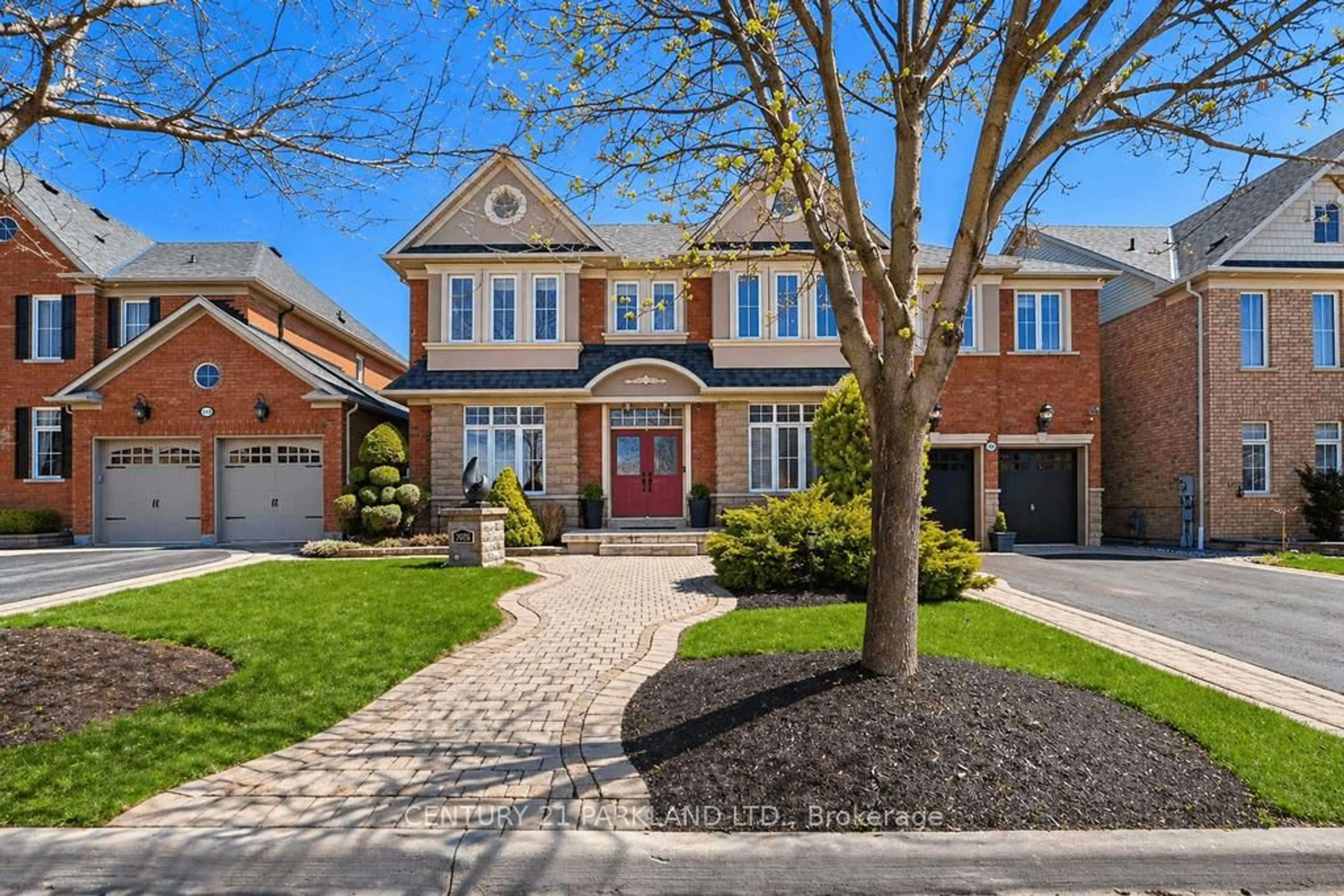 Home with brick exterior material, street for 2020 Solar Pl, Oshawa Ontario L1L 0A4
