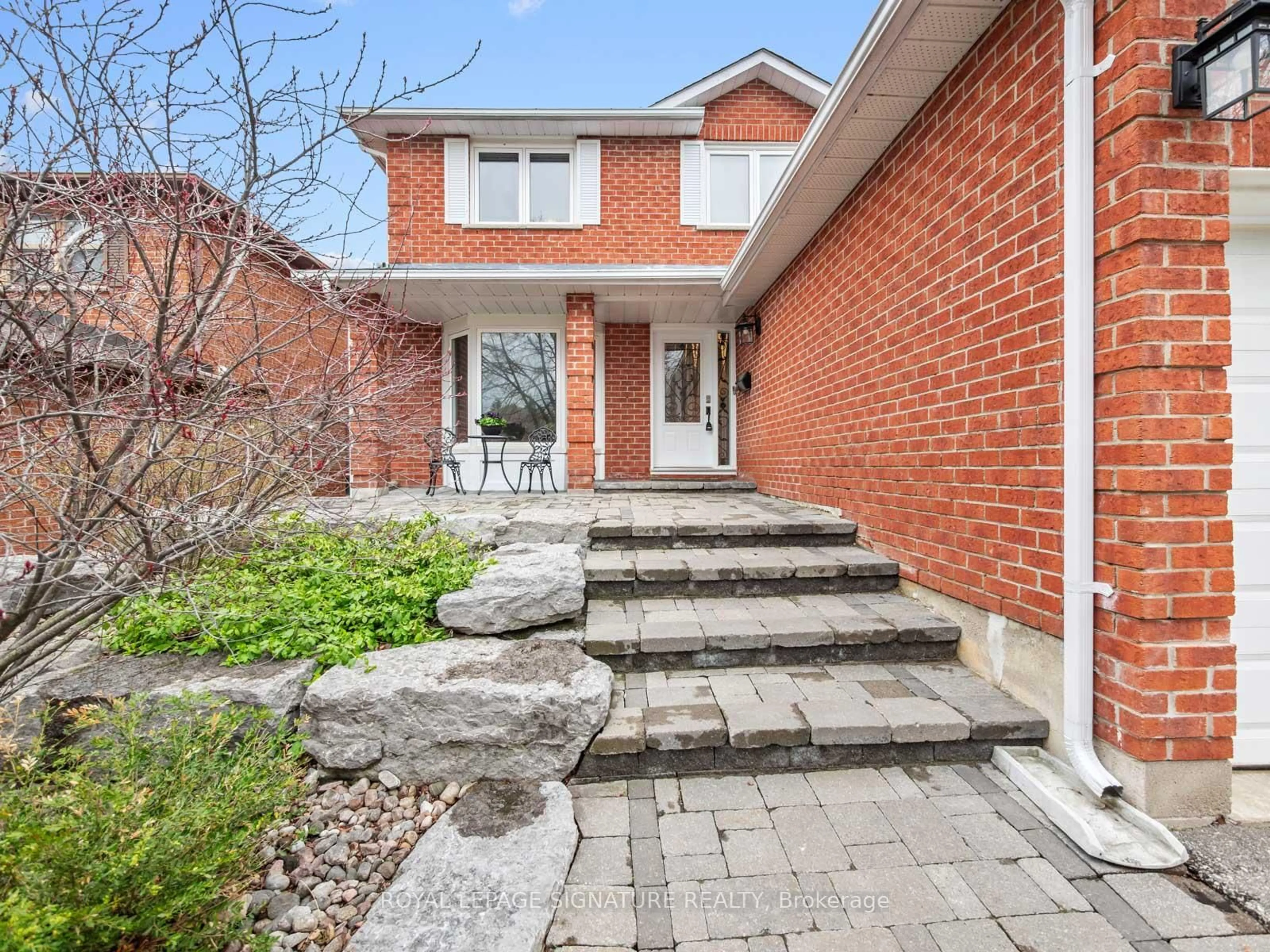 Home with brick exterior material, street for 550 Barry Dr, Pickering Ontario L1V 1P9