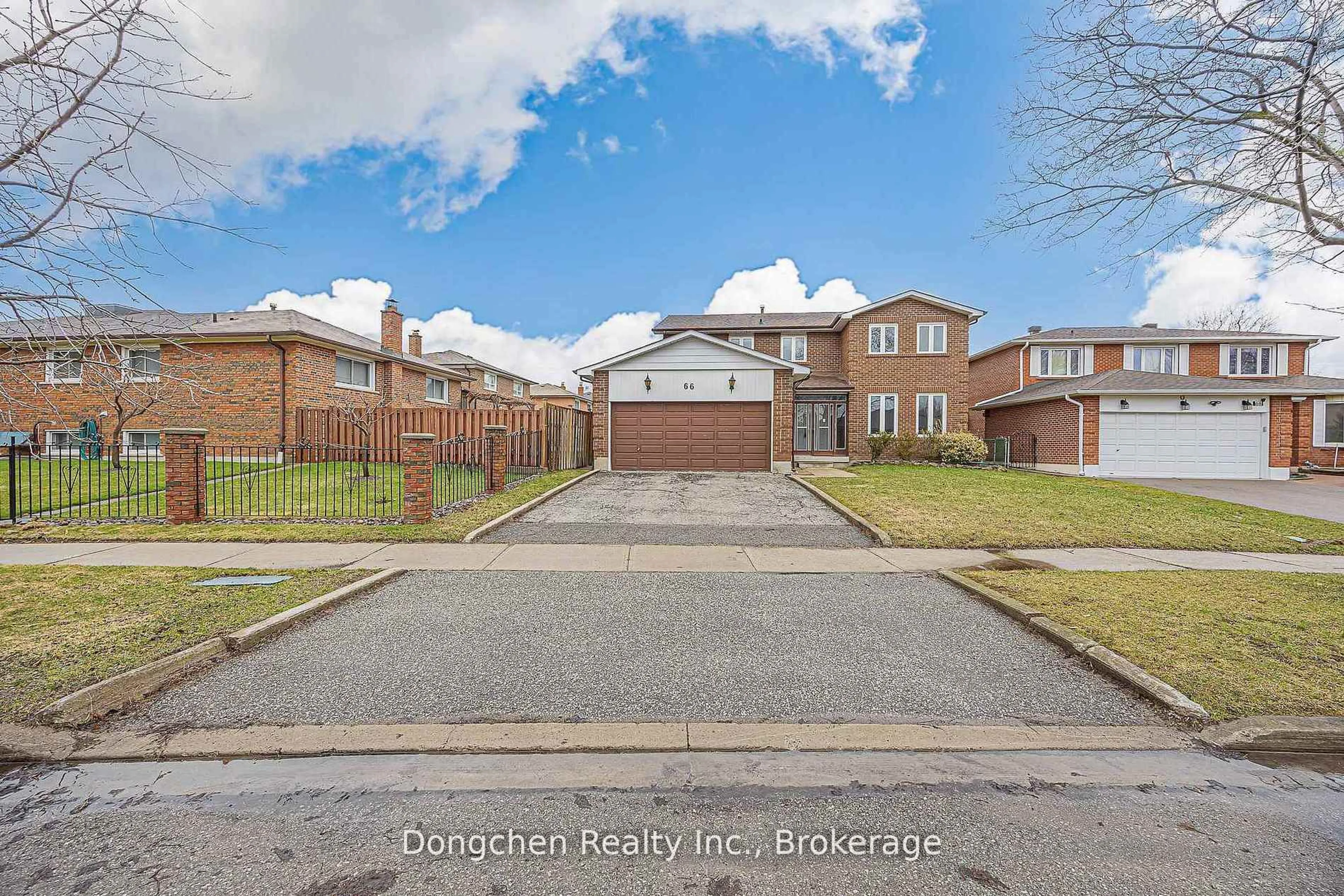 A pic from outside/outdoor area/front of a property/back of a property/a pic from drone, street for 66 Lambeth Sq, Toronto Ontario M1W 3B4