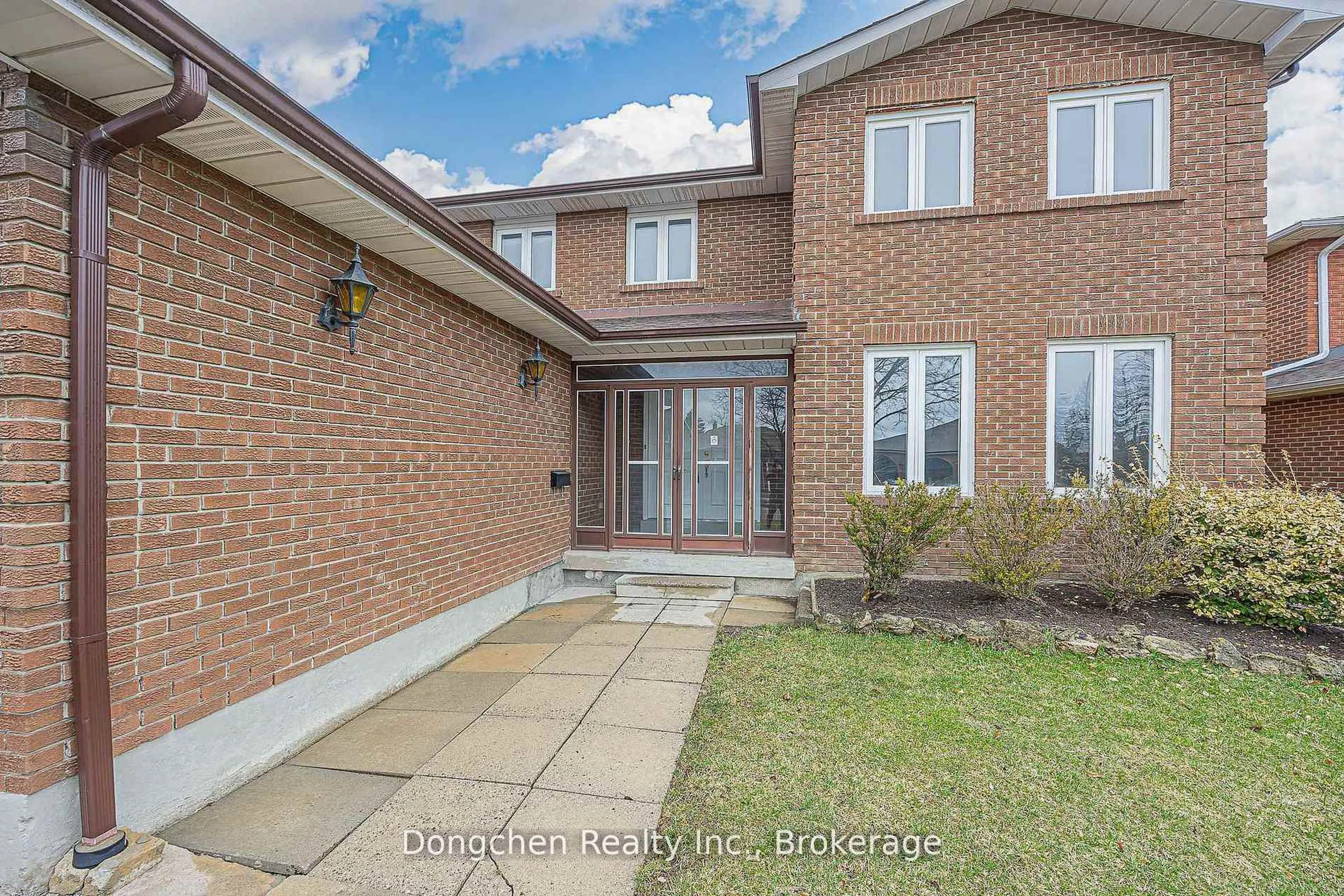 Unknown for 66 Lambeth Sq, Toronto Ontario M1W 3B4