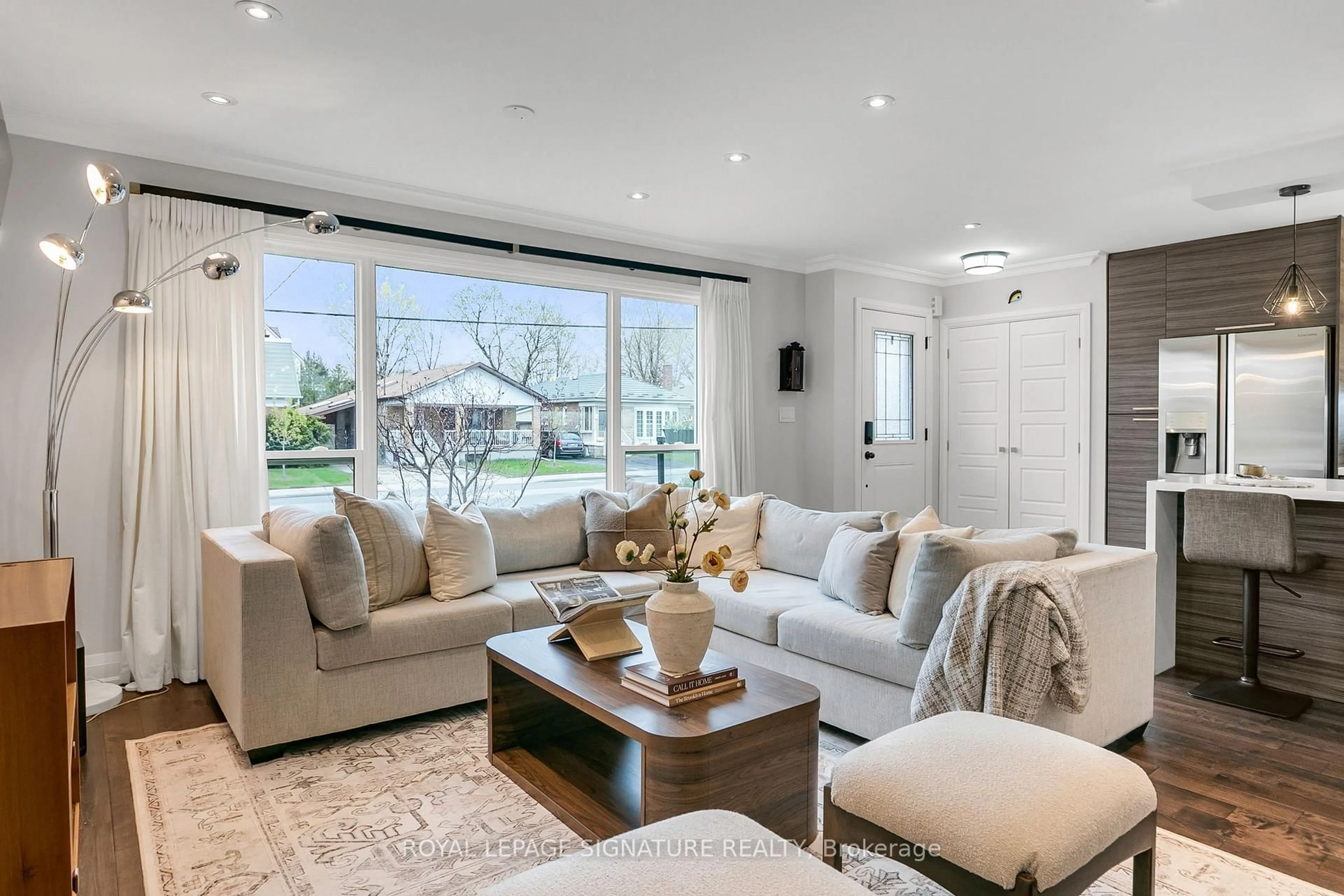 Living room with furniture, unknown for 125 Budea Cres, Toronto Ontario M1R 4W2