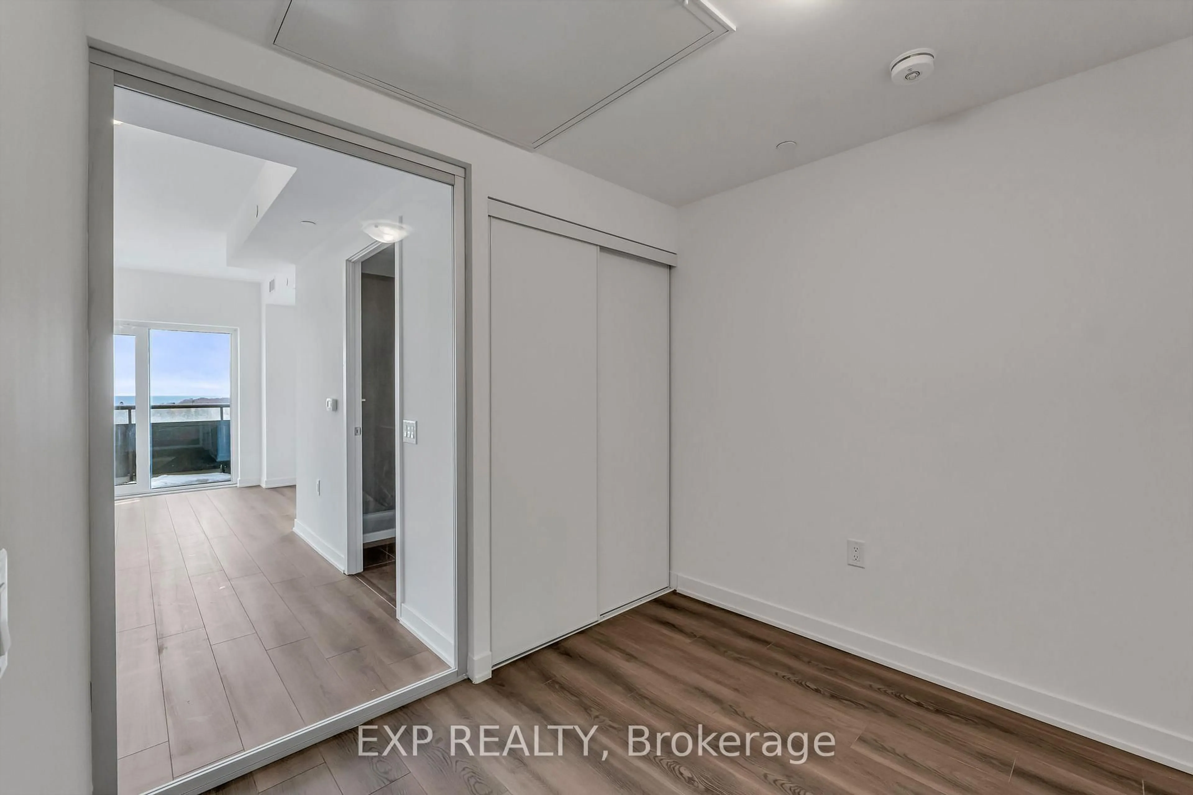 A pic of a room for 7437 Kingston Rd #908B, Toronto Ontario M1B 5S3