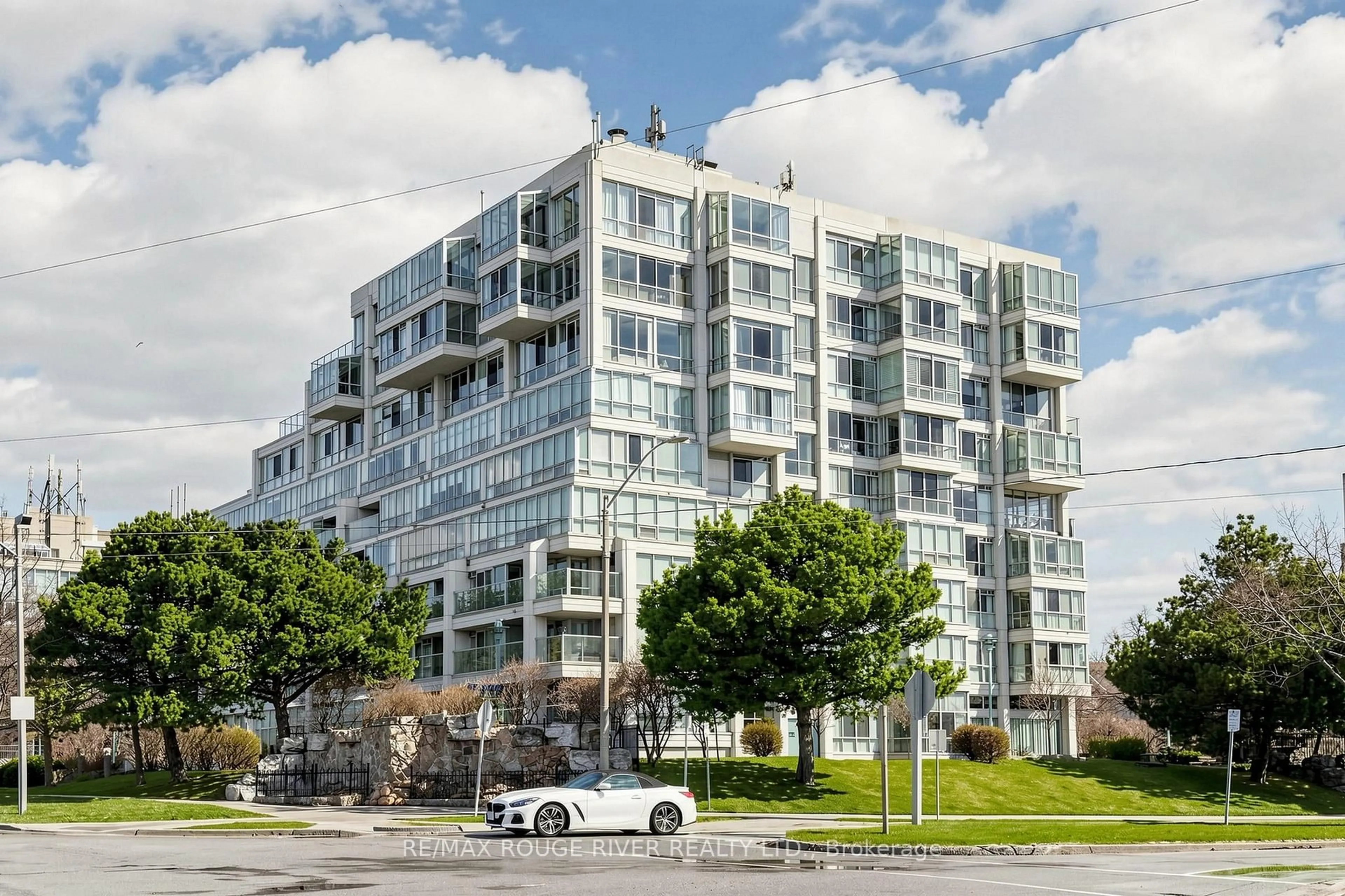 Unknown for 45 Cumberland Lane #605, Ajax Ontario L1S 7K3