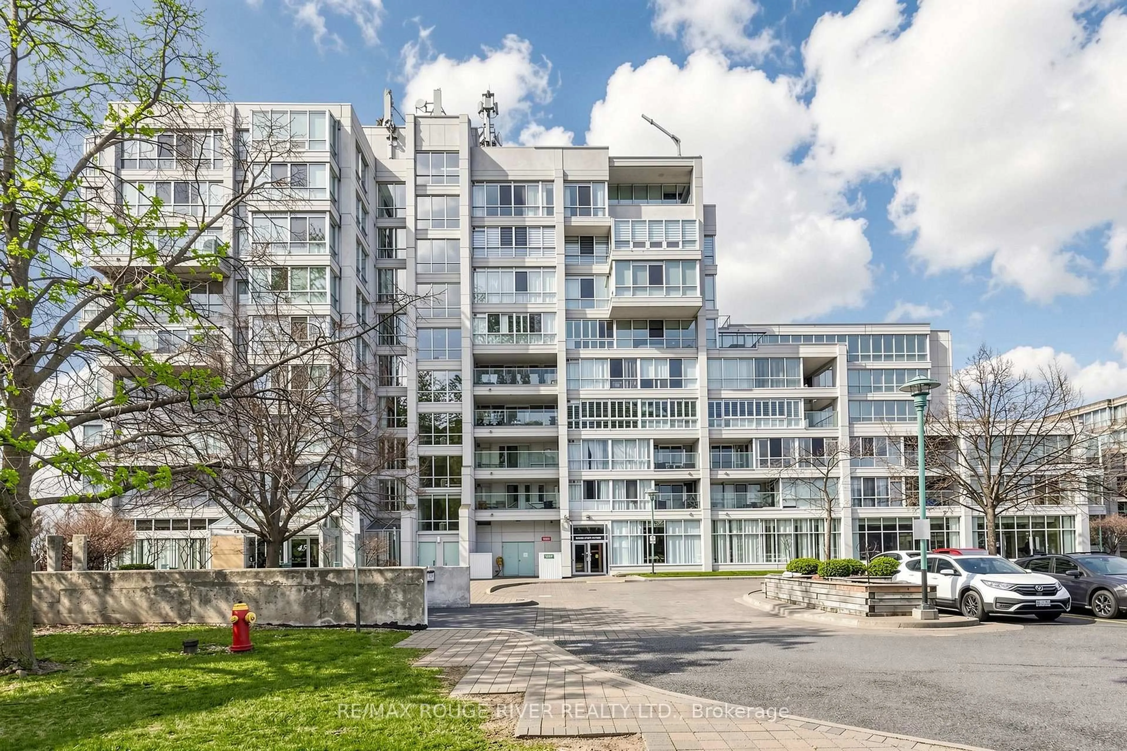 Unknown for 45 Cumberland Lane #605, Ajax Ontario L1S 7K3