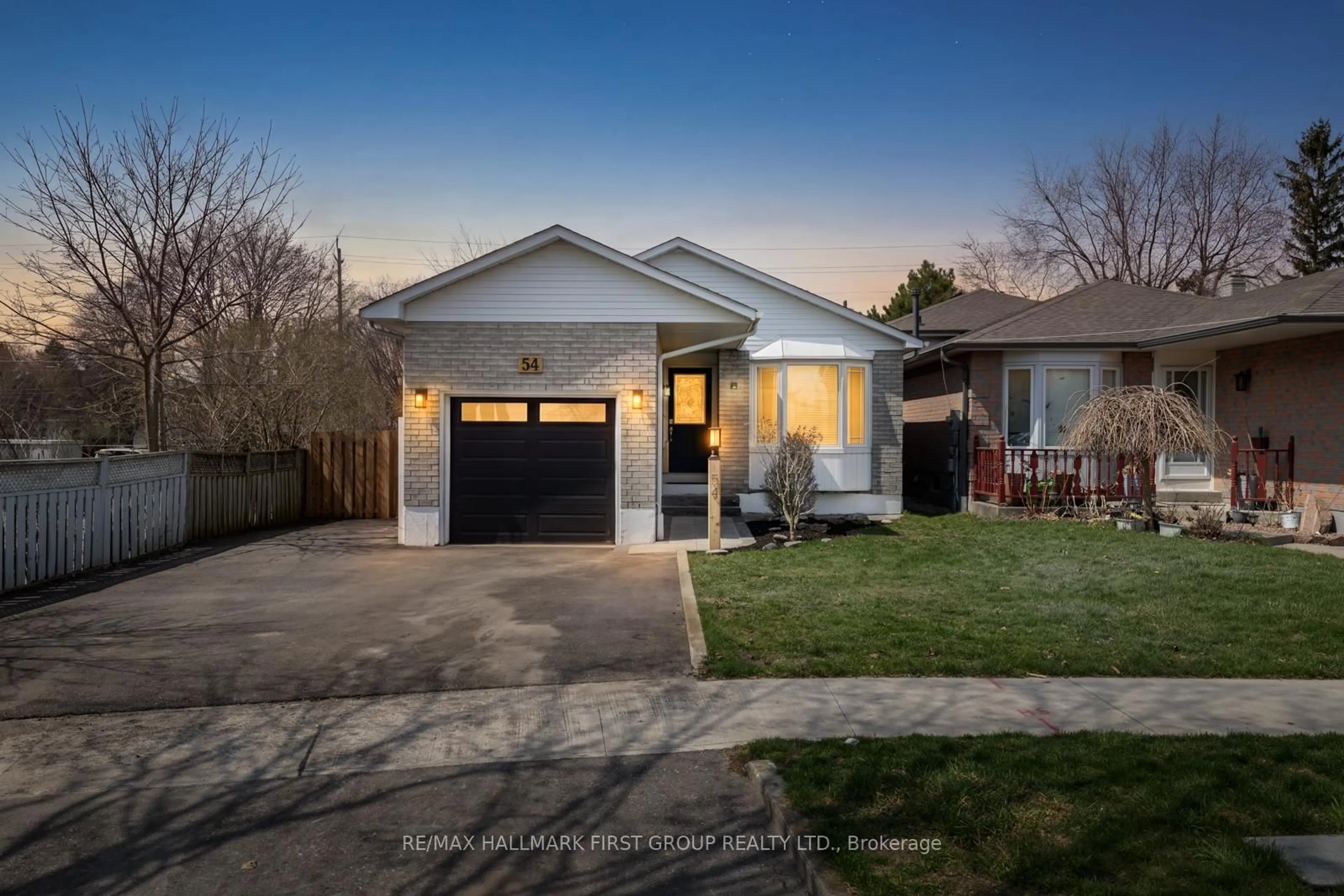 Home with brick exterior material, street for 54 Hialeah Cres, Whitby Ontario L1N 6R1