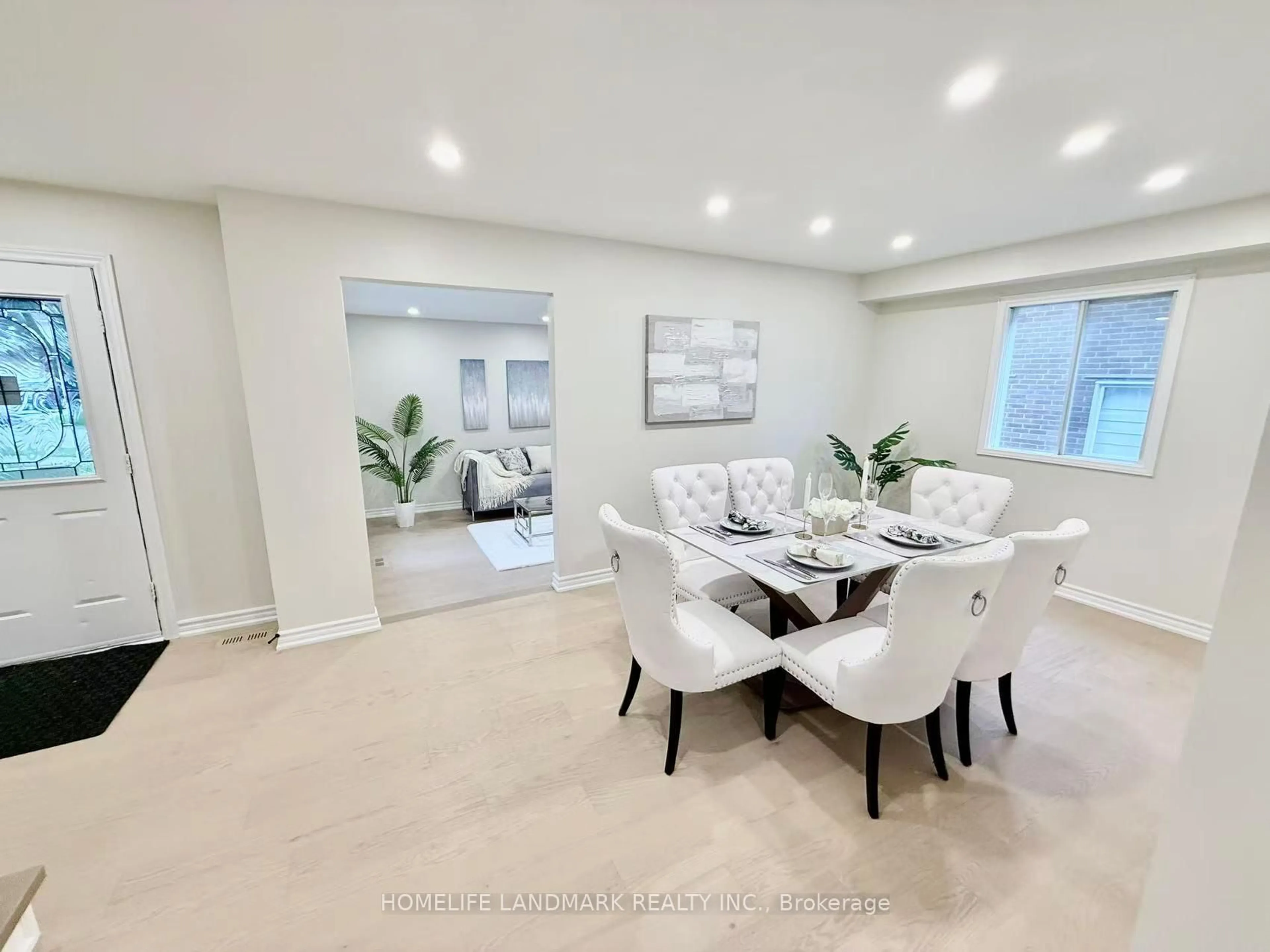 Dining room, unknown for 23 Coulton Crt, Whitby Ontario L1N 7A9