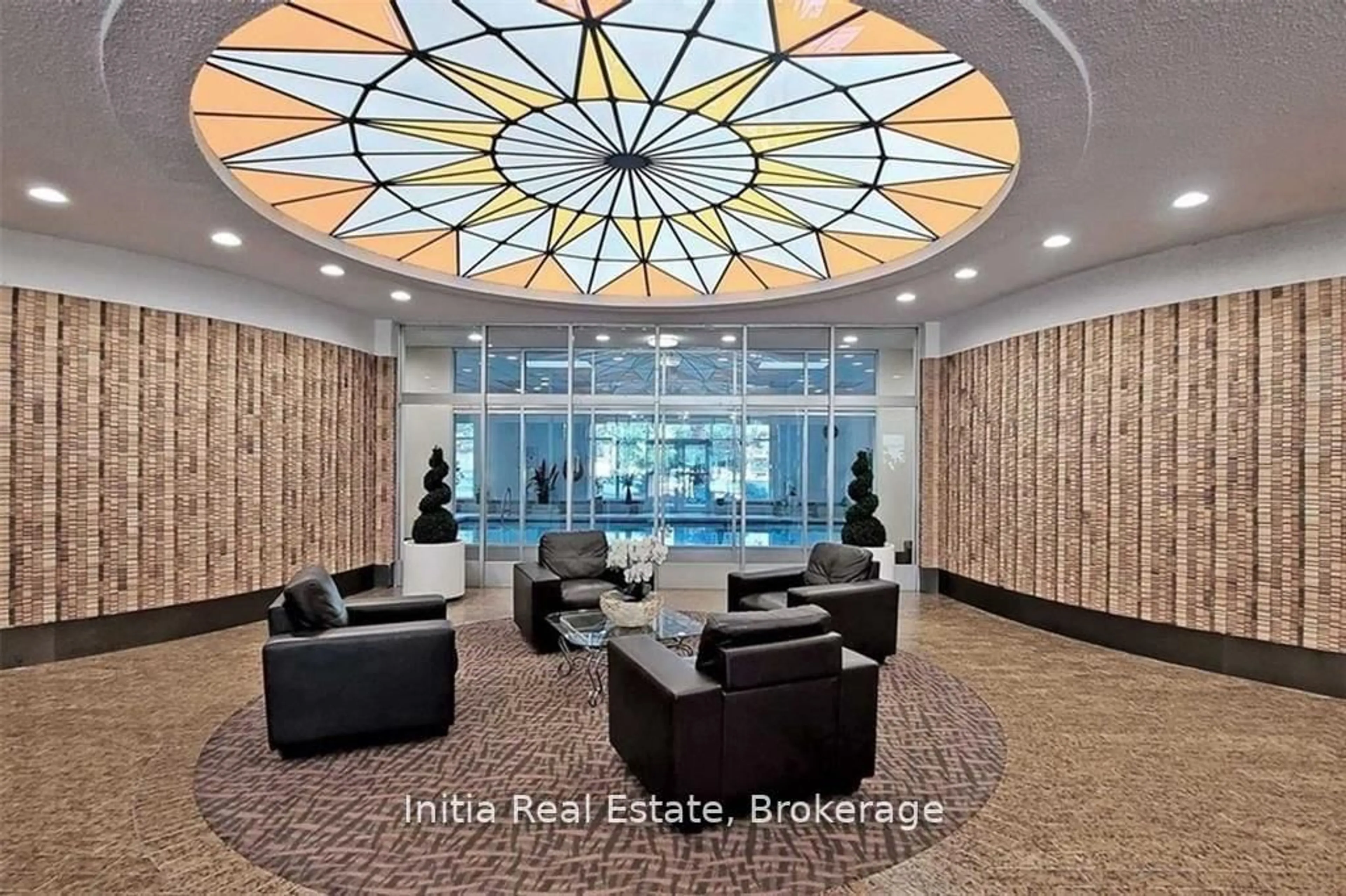 Indoor foyer for 25 Silver Springs Blvd #601, Toronto Ontario M1V 1M9