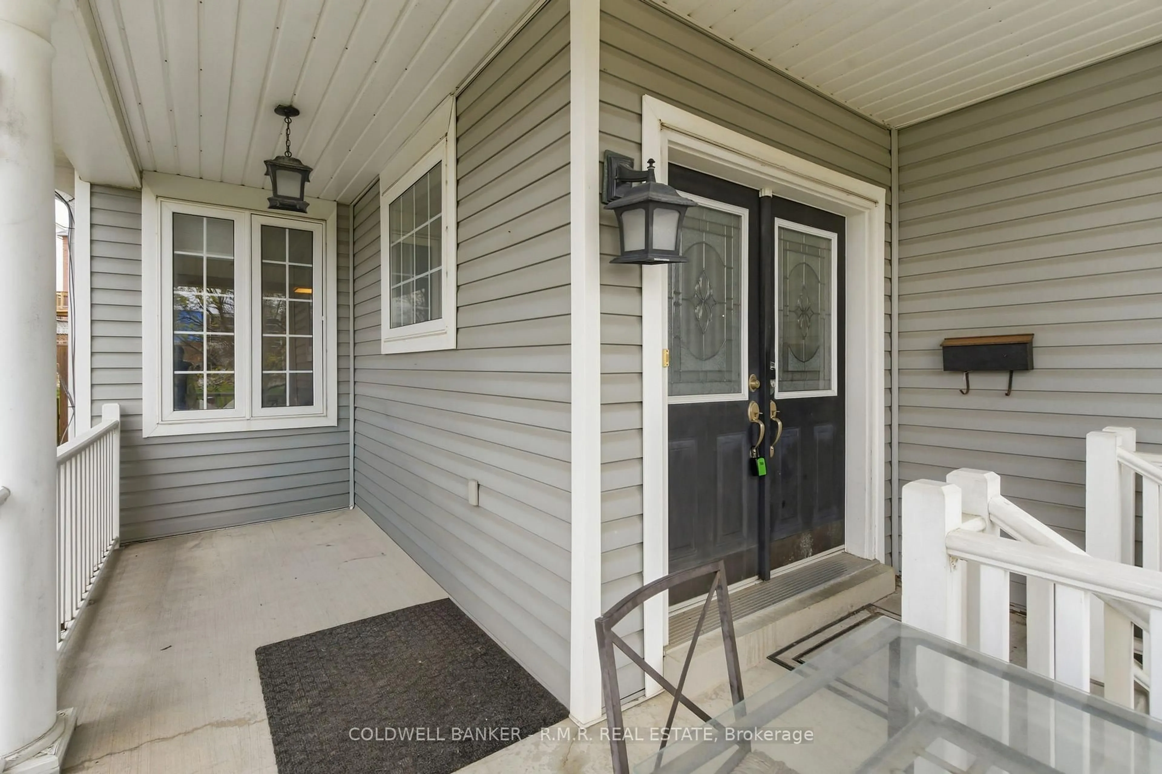Unknown for 1420 Coldstream Dr, Oshawa Ontario L1K 2Y8