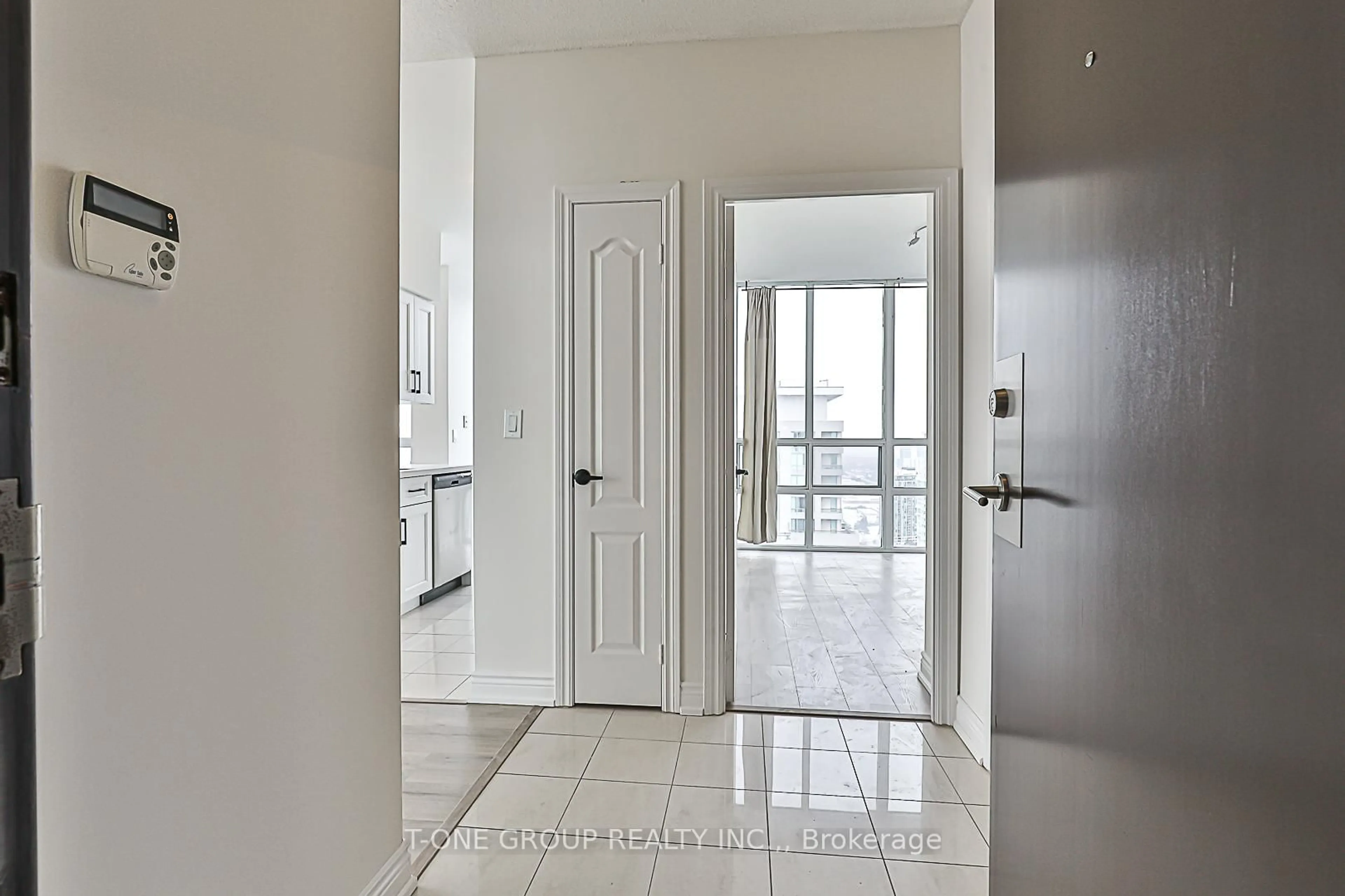 Indoor entryway for 50 Brian Harrison Way #Ph5-3803, Toronto Ontario M1P 5J4