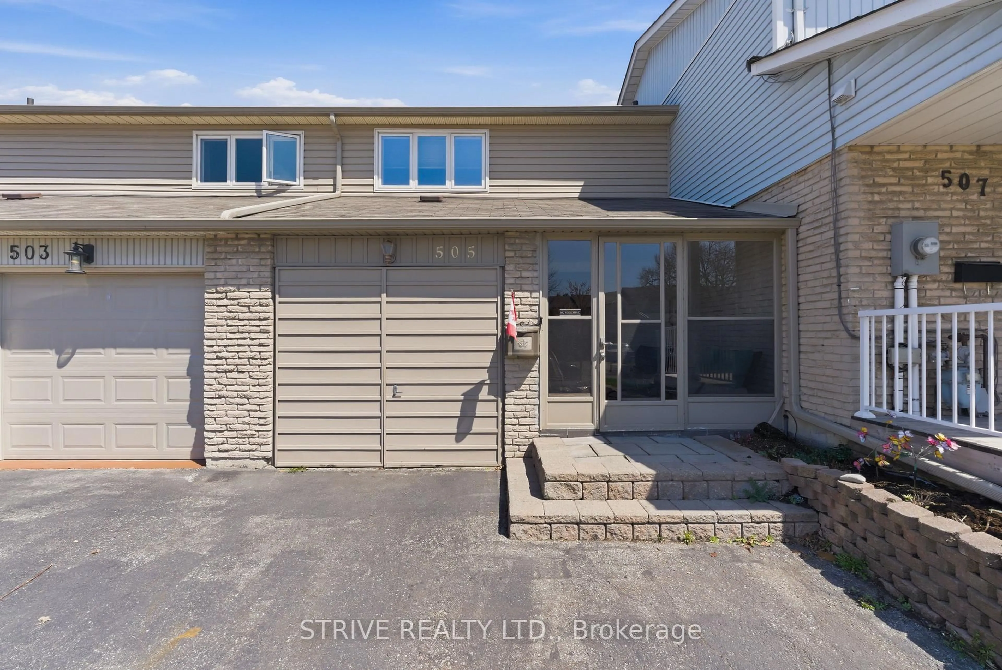 Unknown for 505 Salisbury St, Oshawa Ontario L1J 6L9