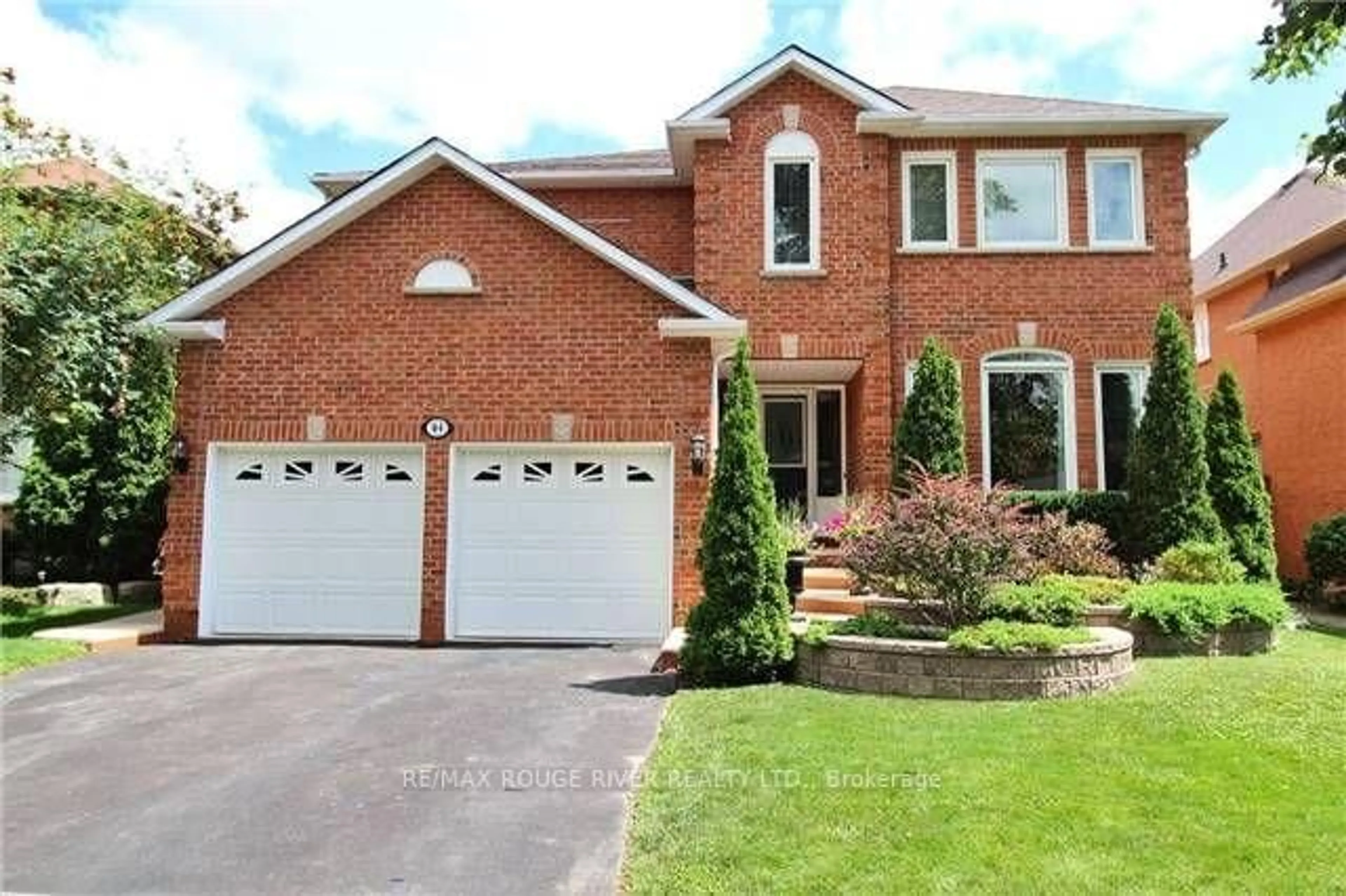 Home with brick exterior material, street for 84 Silverbirch Pl, Whitby Ontario L1R 1X5