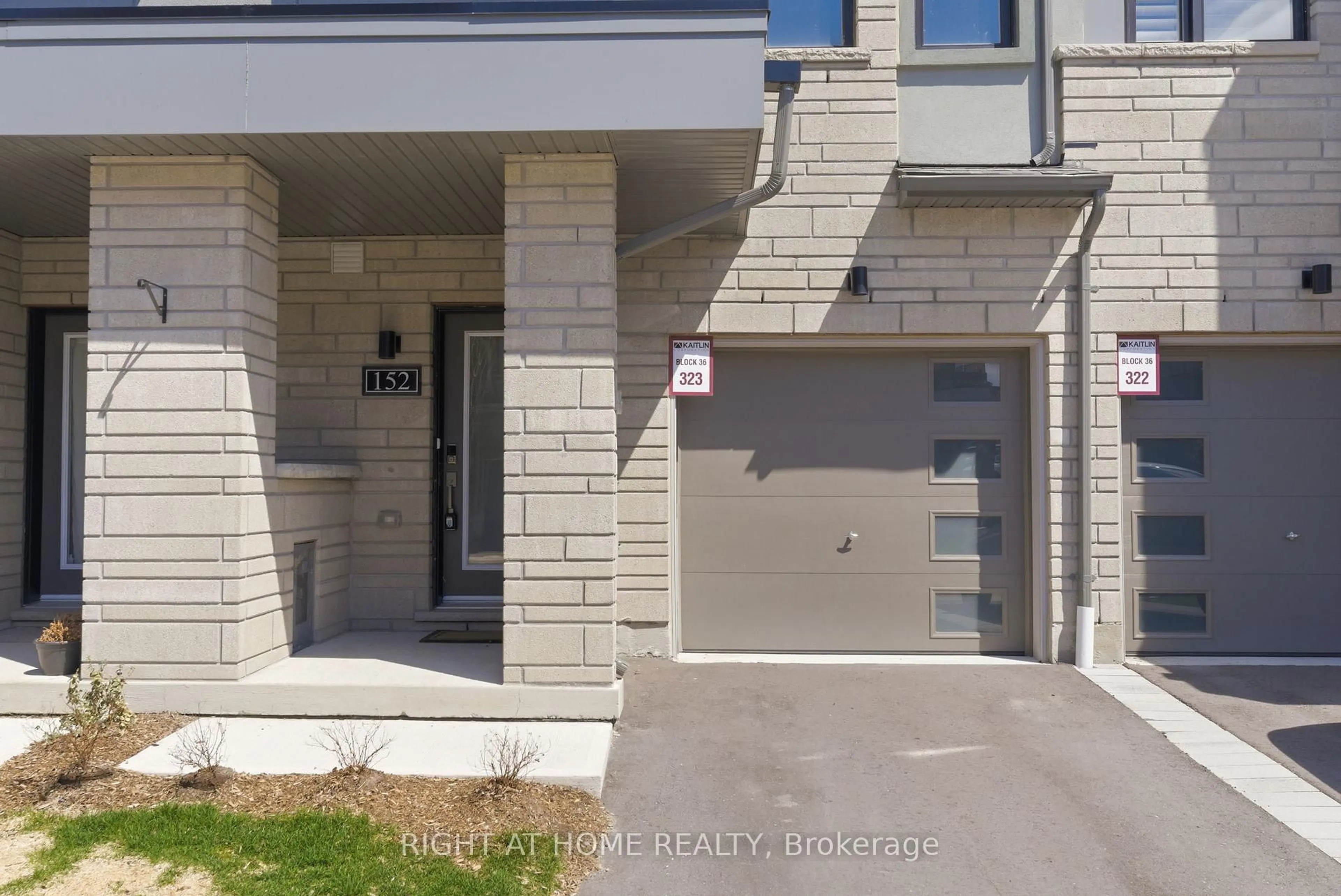 A pic from outside/outdoor area/front of a property/back of a property/a pic from drone, street for 152 Sailors Landing, Clarington Ontario L1C 7G4