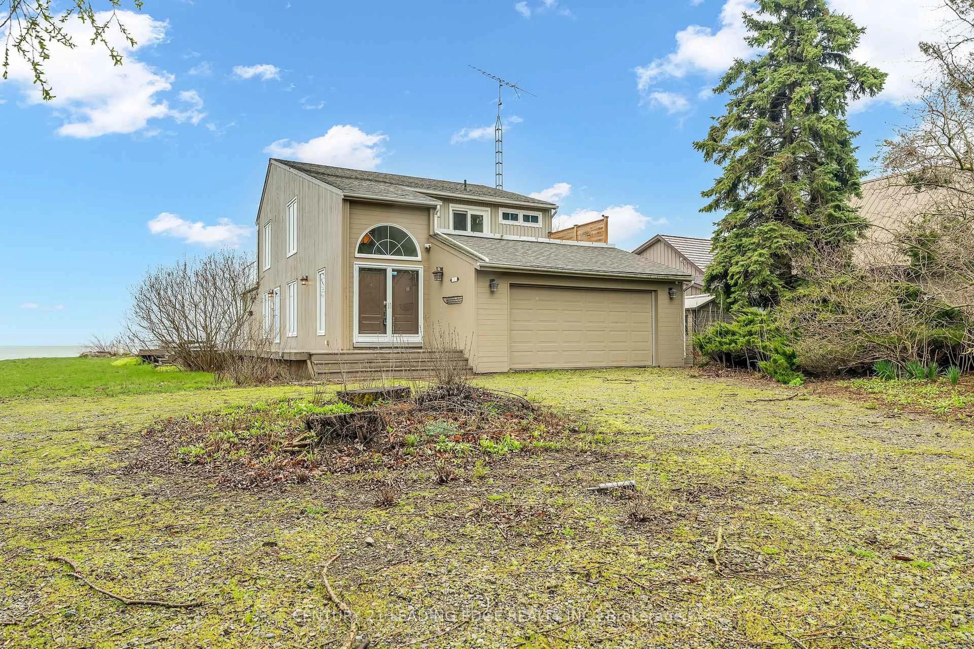 A pic from outside/outdoor area/front of a property/back of a property/a pic from drone, street for 151 Cedar Crest Beach Rd, Clarington Ontario L1C 5R2