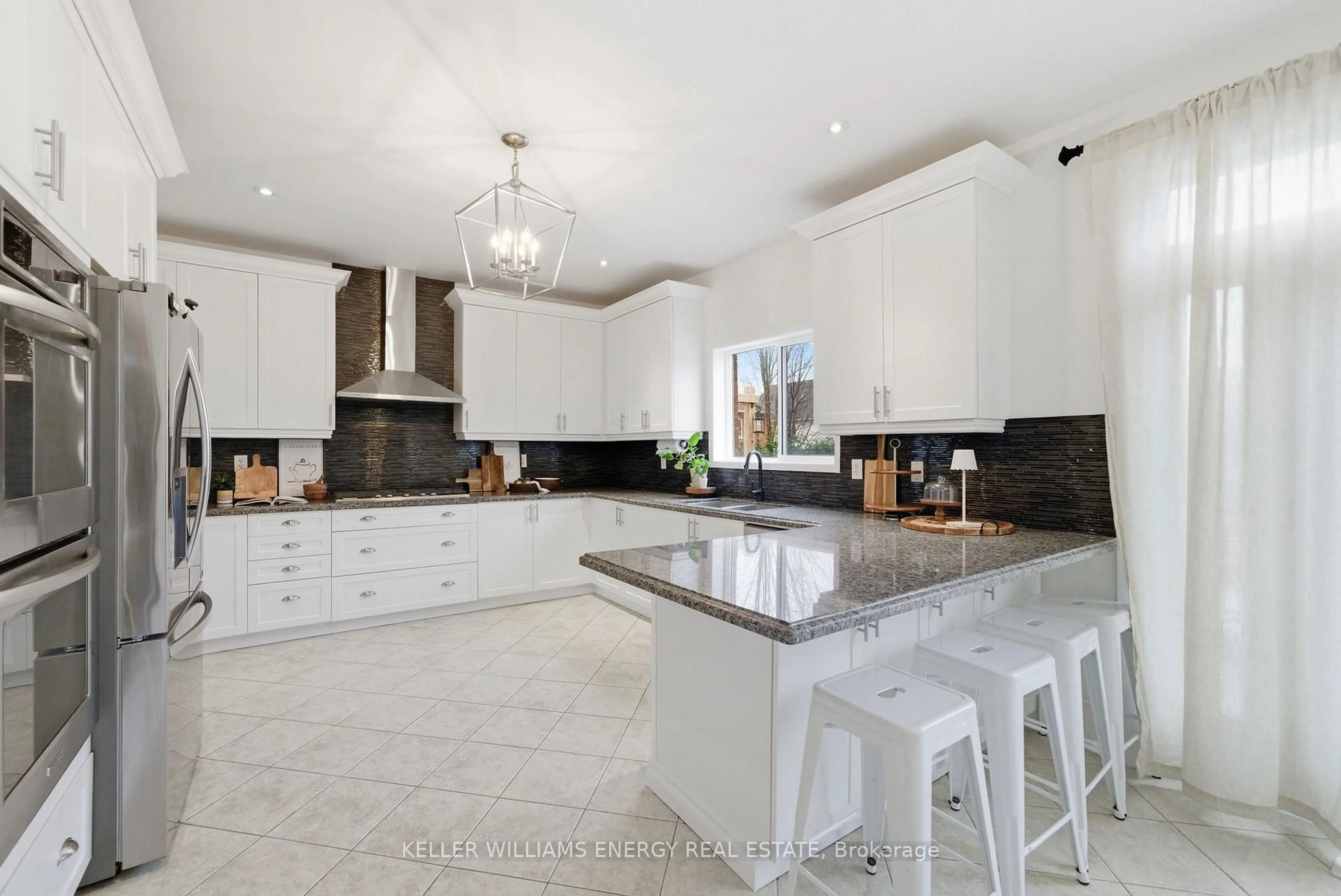 Contemporary kitchen, ceramic/tile floor for 1617 Kitchen Crt, Oshawa Ontario L1K 0H6