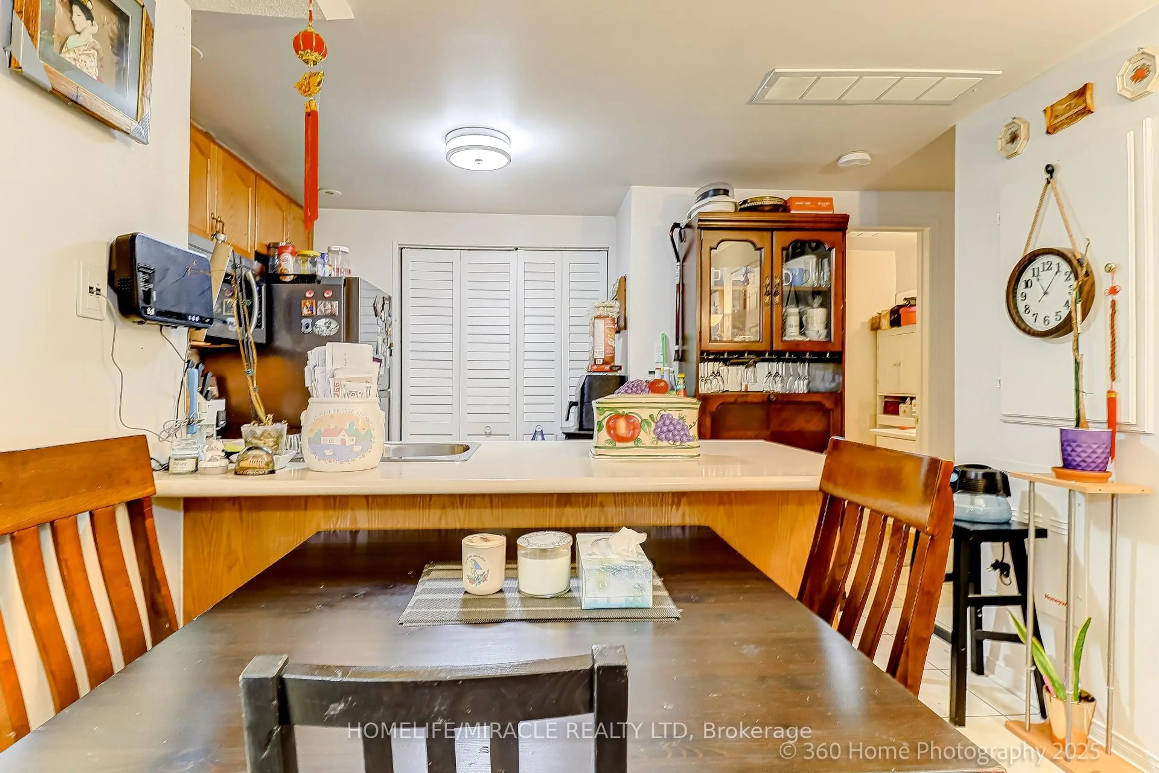 Open concept kitchen, unknown for 42 Pinery Tr #35, Toronto Ontario M1B 6H9