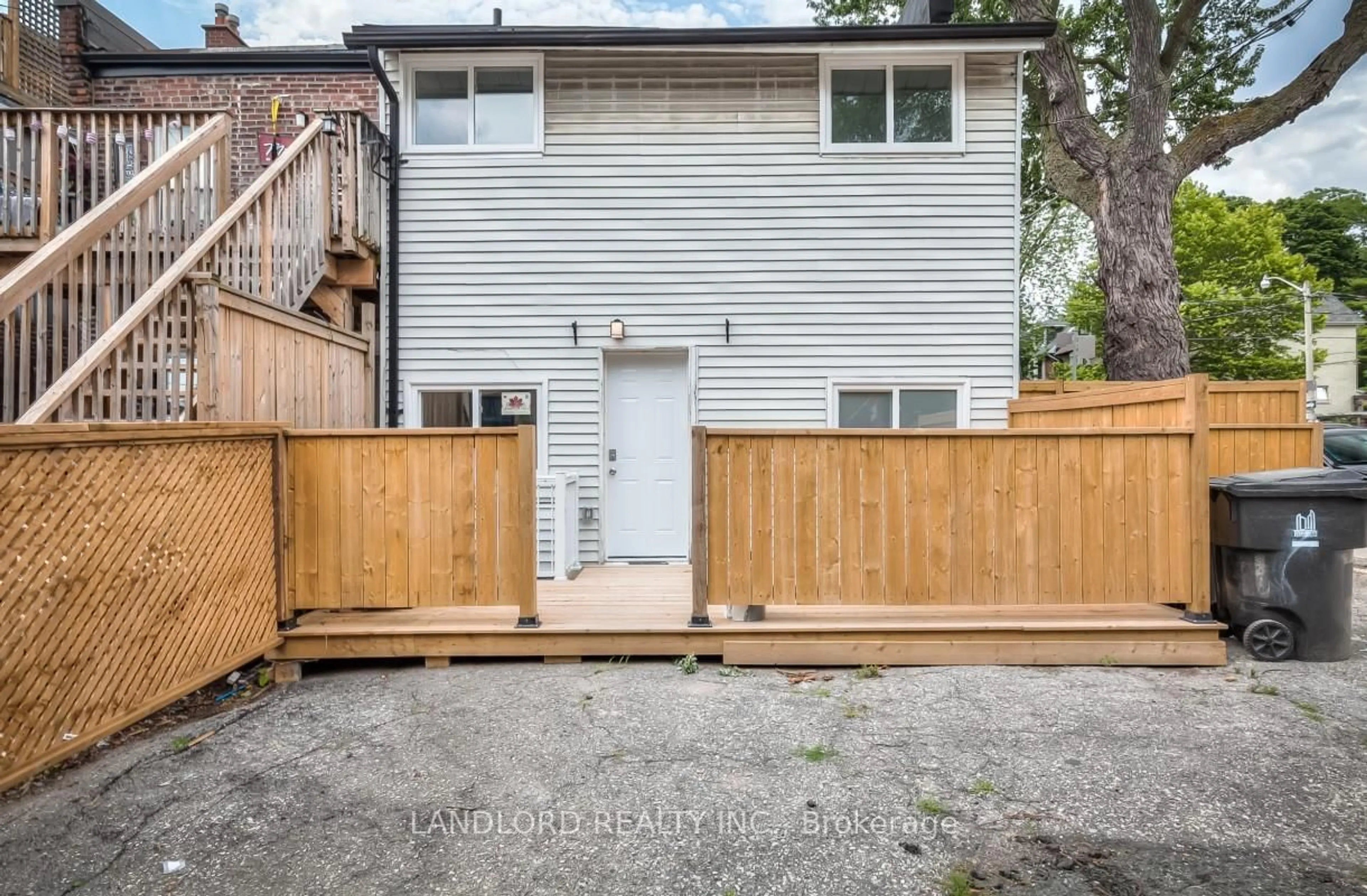Unknown for 601 Logan Ave, Toronto Ontario M4K 3B9