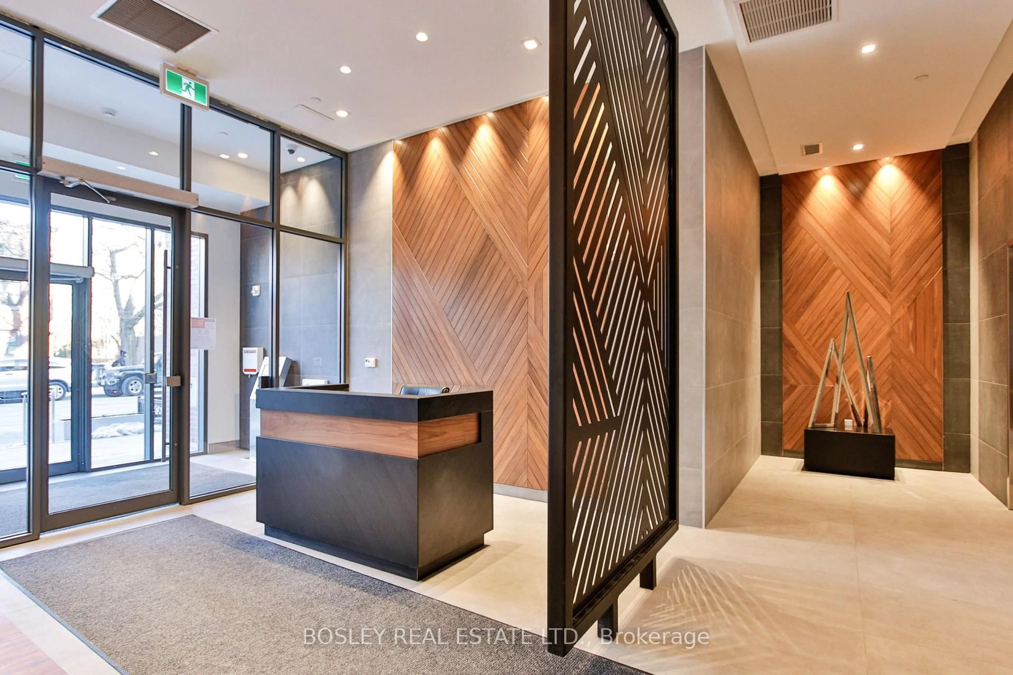 Indoor foyer for 1331 Queen St #709, Toronto Ontario M3B 0A1