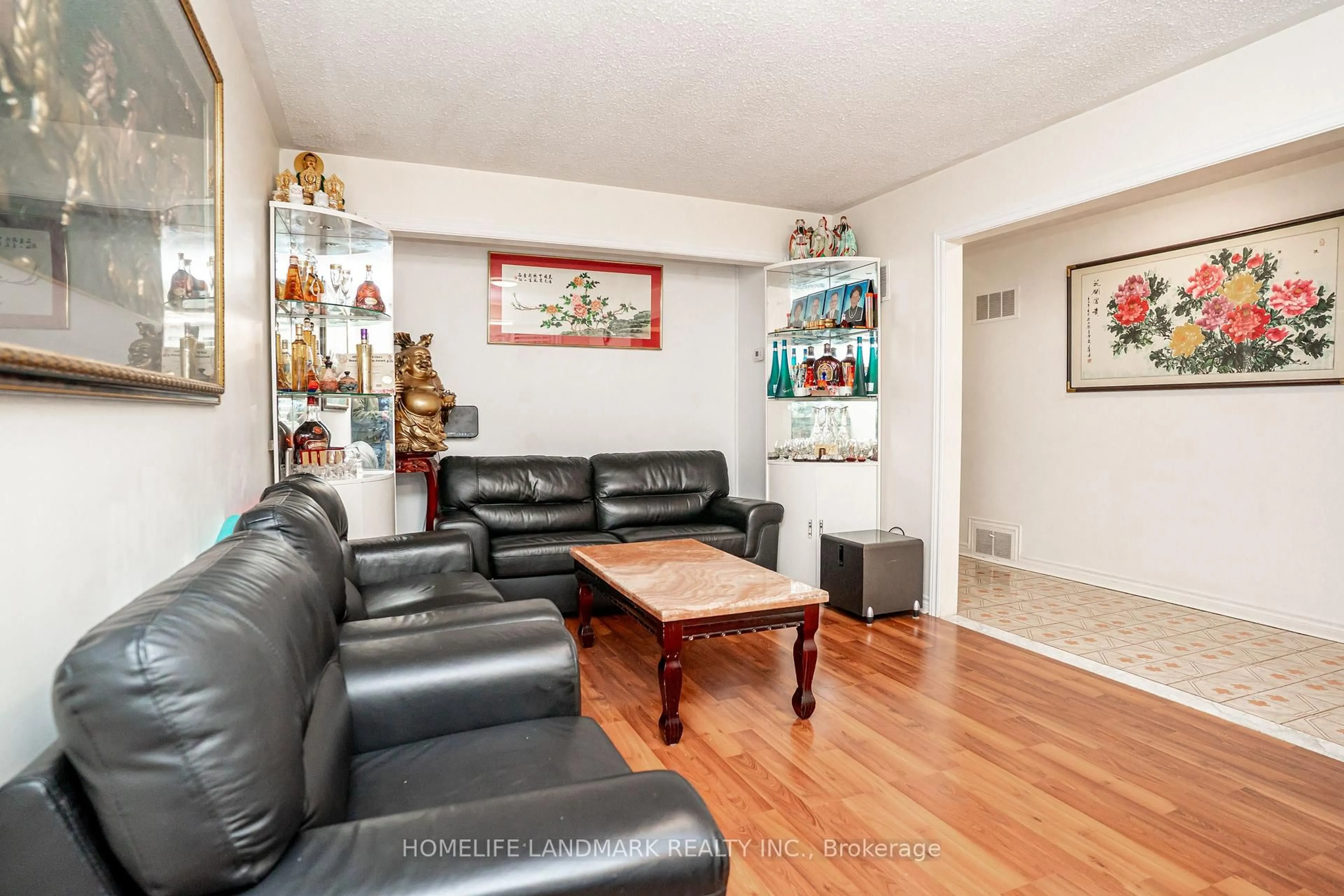Living room with furniture, unknown for 26 Bushcroft Grve, Toronto Ontario M1S 3V9