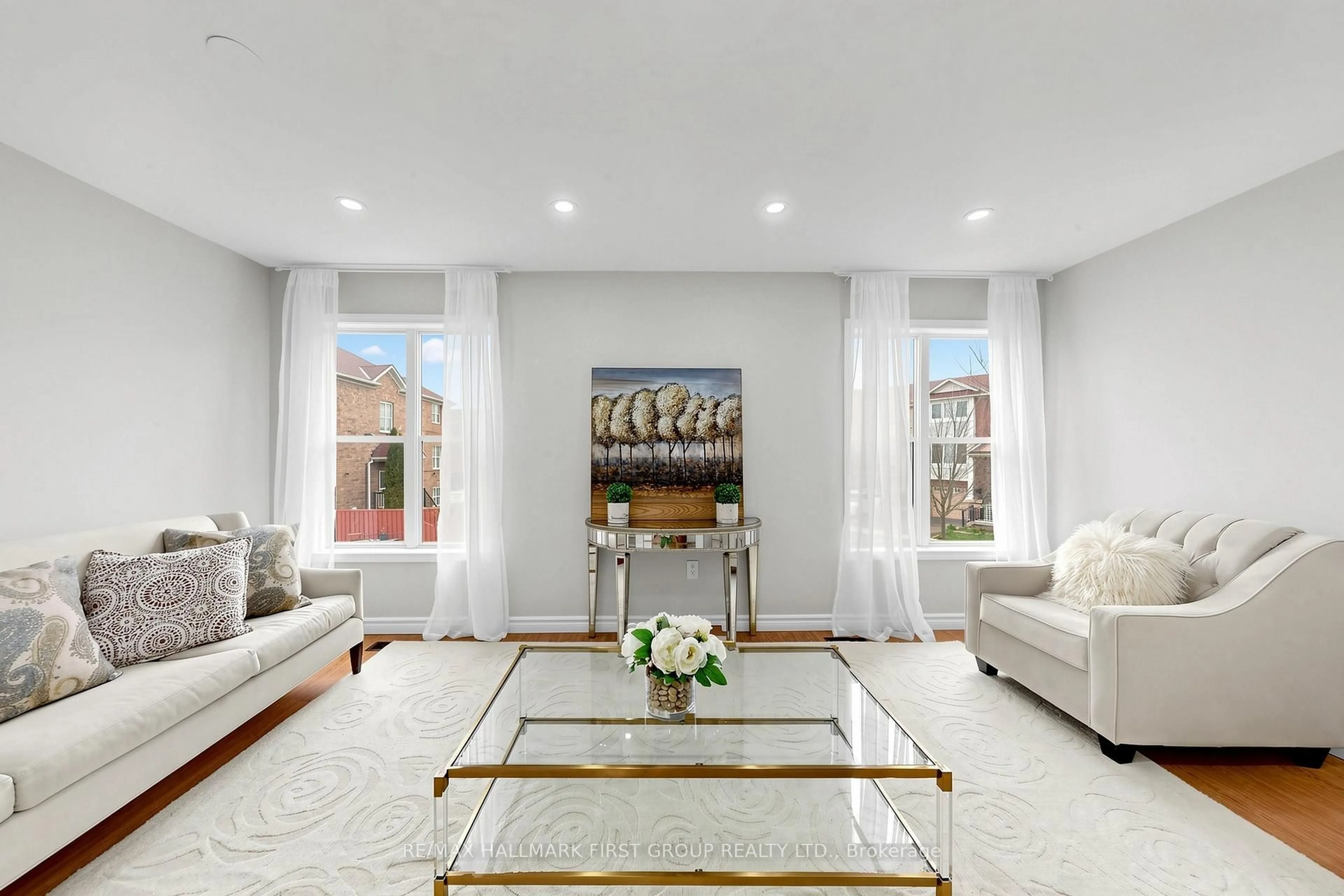 Living room with furniture, unknown for 61 Reindeer Dr, Toronto Ontario M1B 6H5
