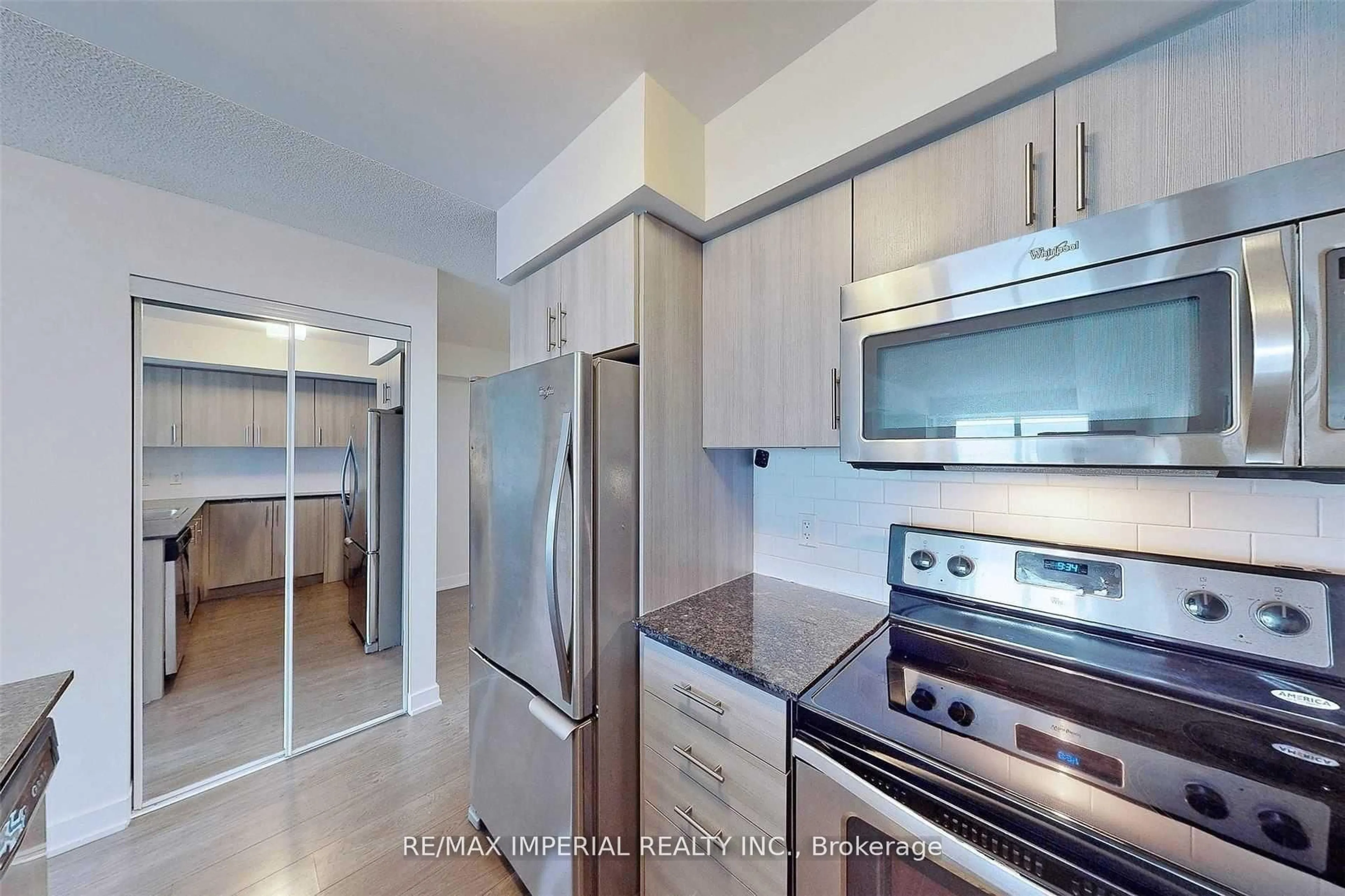 Standard kitchen, unknown for 185 Bonis Ave #1110, Toronto Ontario M1T 0A4