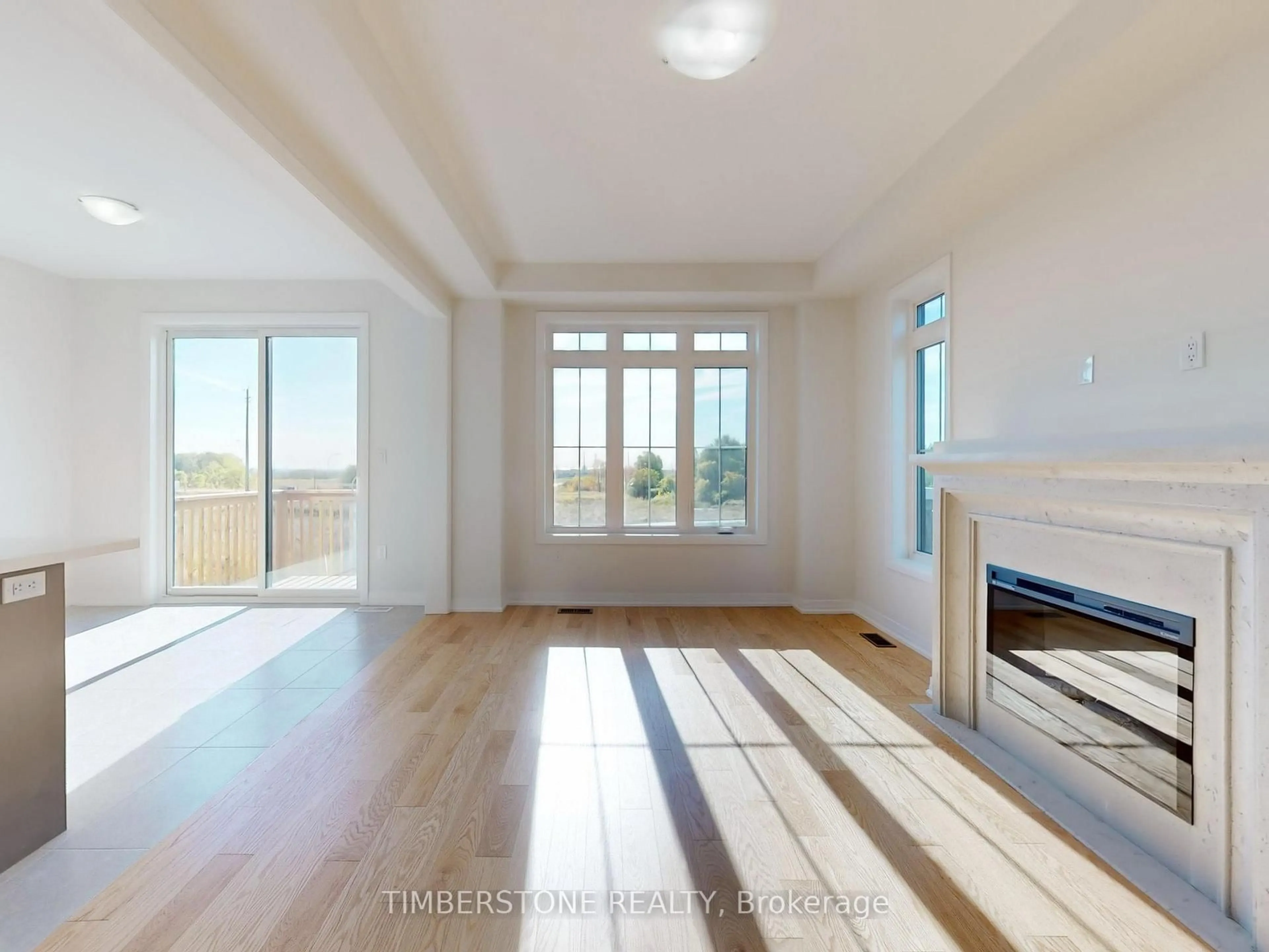 A pic of a room for 1103 Zircon Manr, Pickering Ontario L1X 0P9