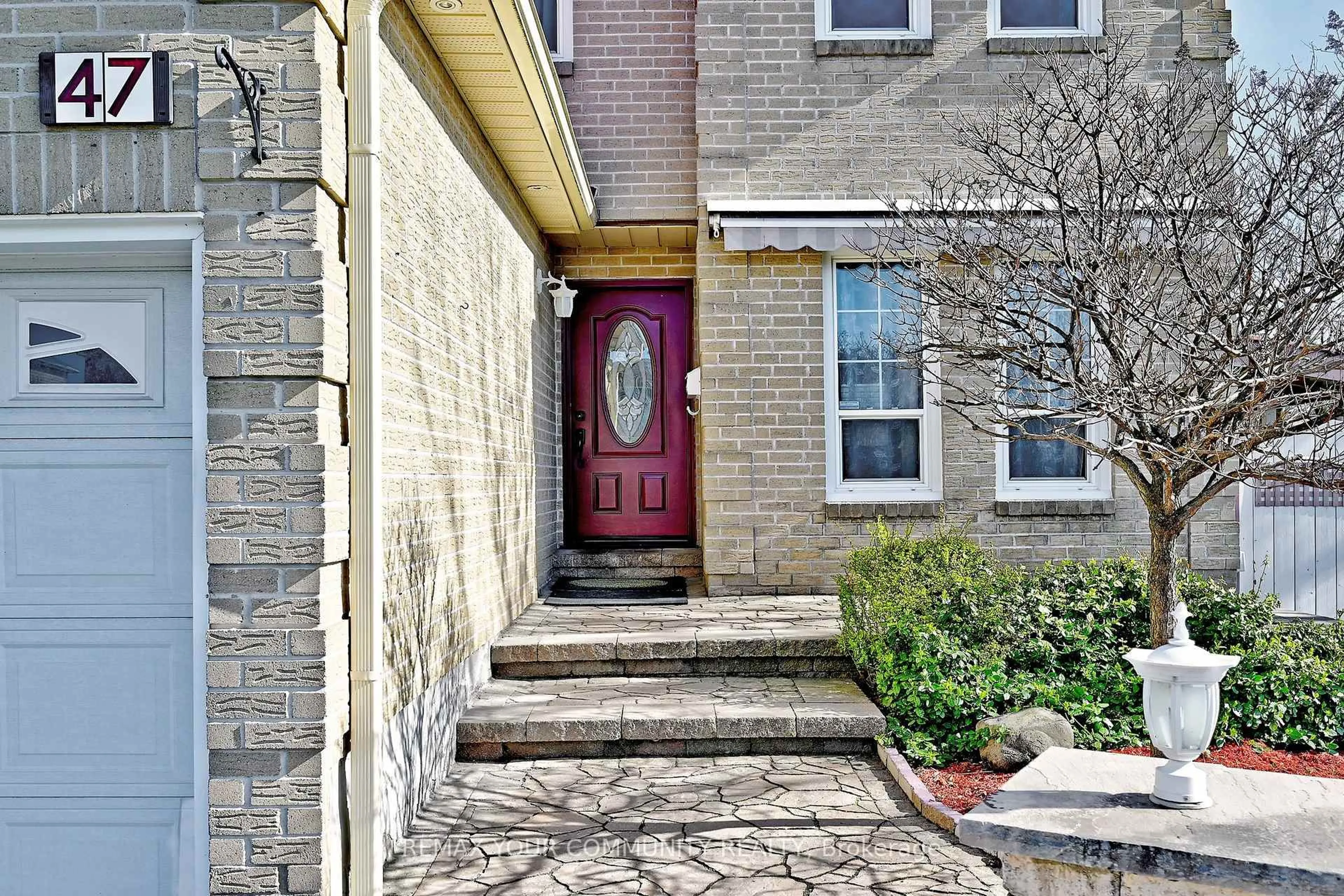 Unknown for 47 Reed Dr, Ajax Ontario L1S 5S2
