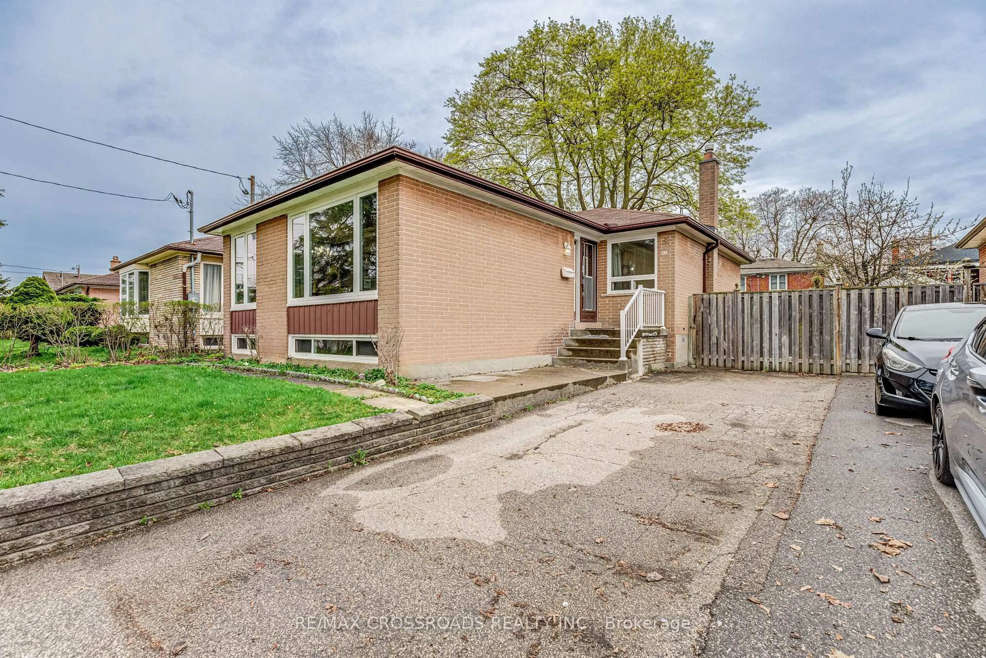 Unknown for 30 Murmouth Rd, Toronto Ontario M1T 2R1