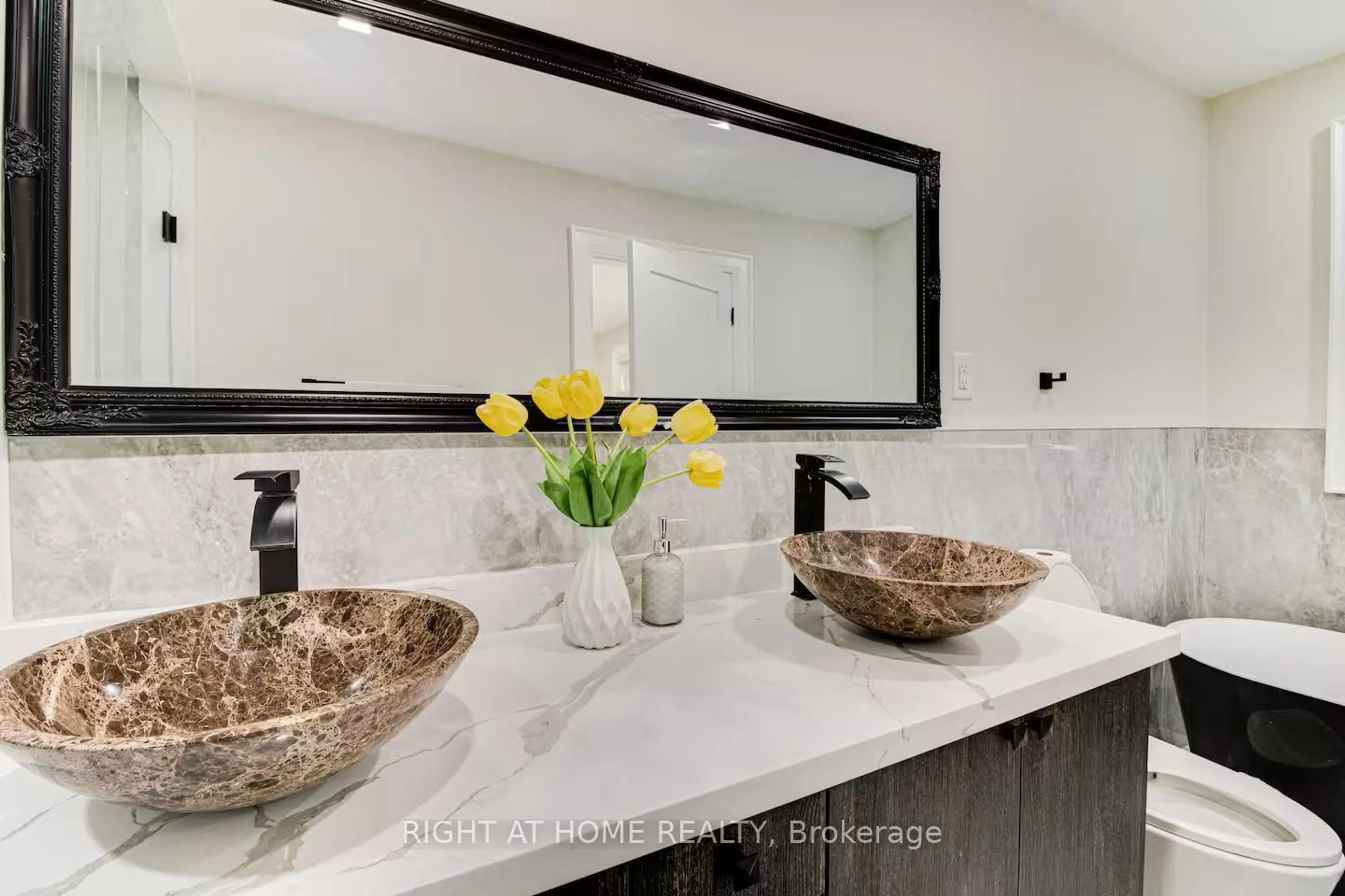 Contemporary bathroom, ceramic/tile floor for 363B PHARMACY AVE Ave, Toronto Ontario M1L 3G4