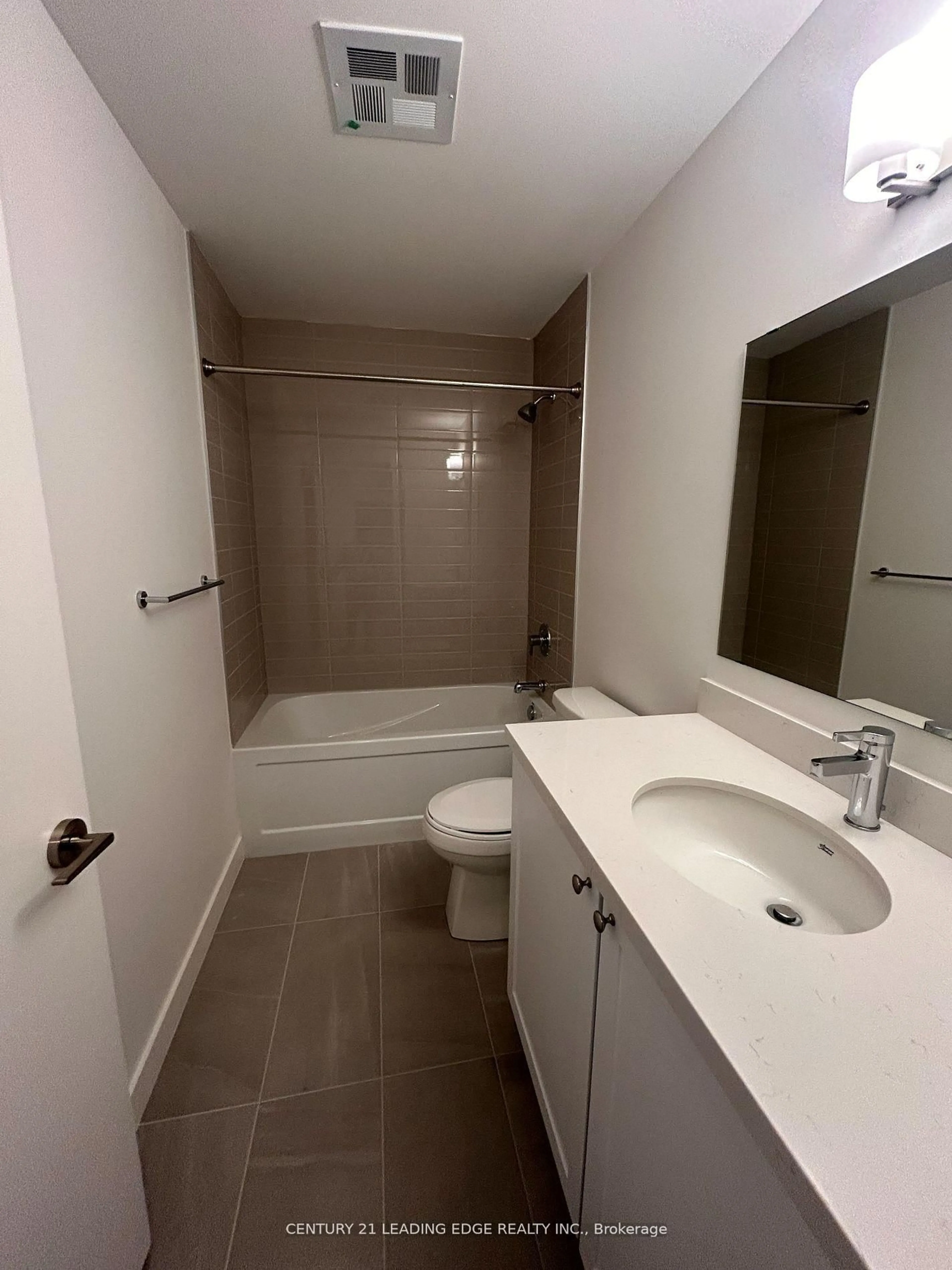 Standard bathroom, unknown for 55 Clarington Blvd #511, Clarington Ontario L1C 0A1