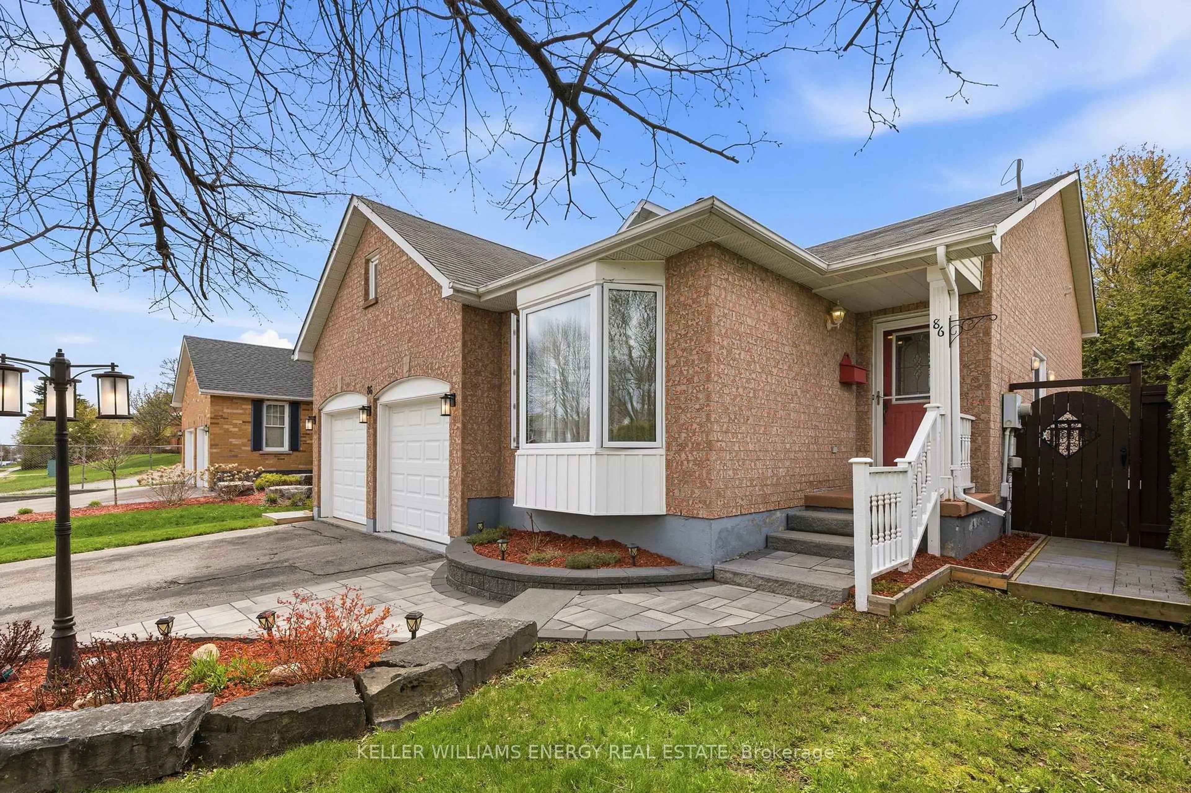 Home with brick exterior material, street for 86 Rhonda Blvd, Clarington Ontario L1C 3Y9