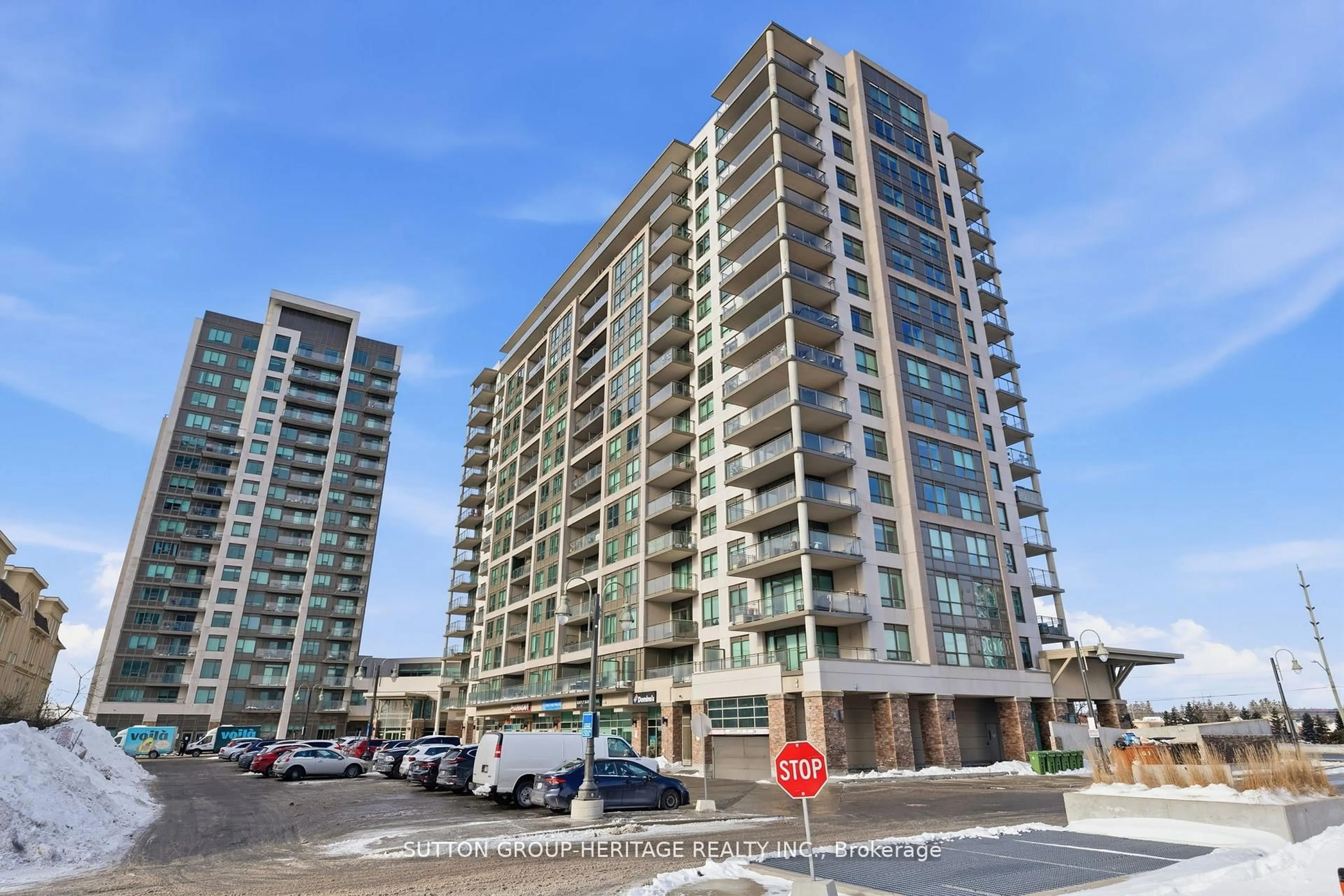 A pic from outside/outdoor area/front of a property/back of a property/a pic from drone, unknown for 1235 Bayly St #213, Pickering Ontario L1W 1L7