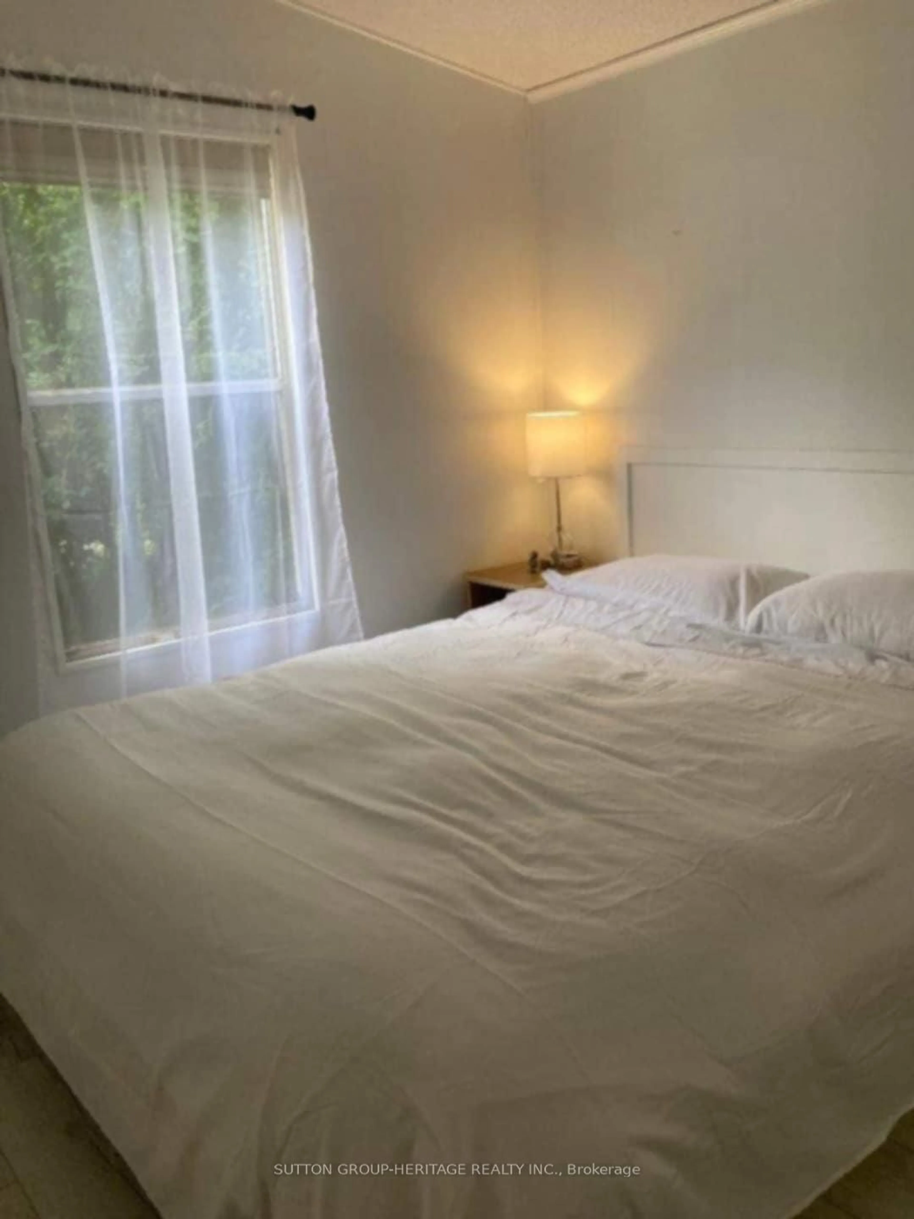 A pic of a room for 225 Platten Blvd #636, Scugog Ontario L9L 1B4