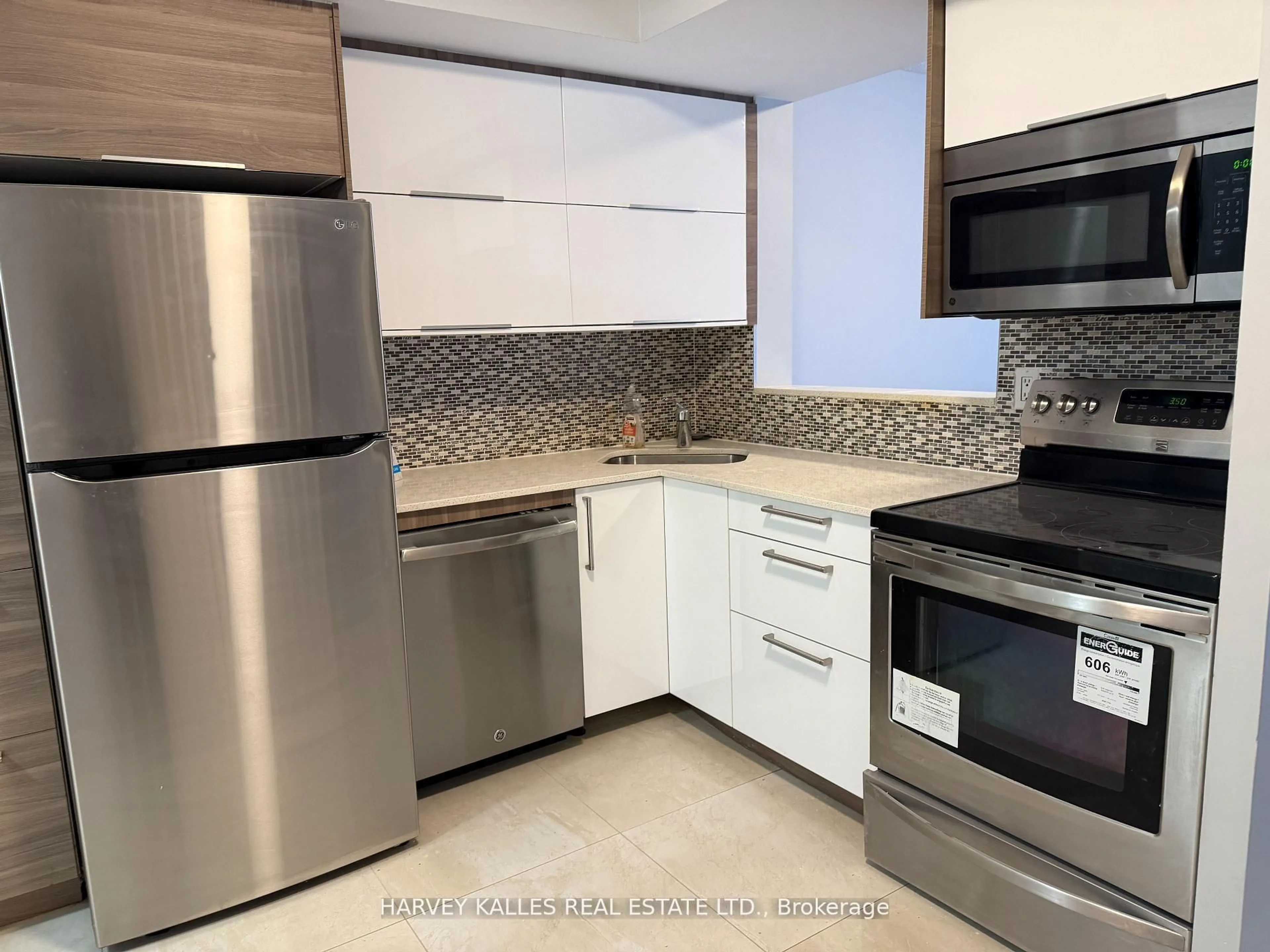 Standard kitchen, unknown for 1881 McNicoll Ave #710, Toronto Ontario M1V 5M2