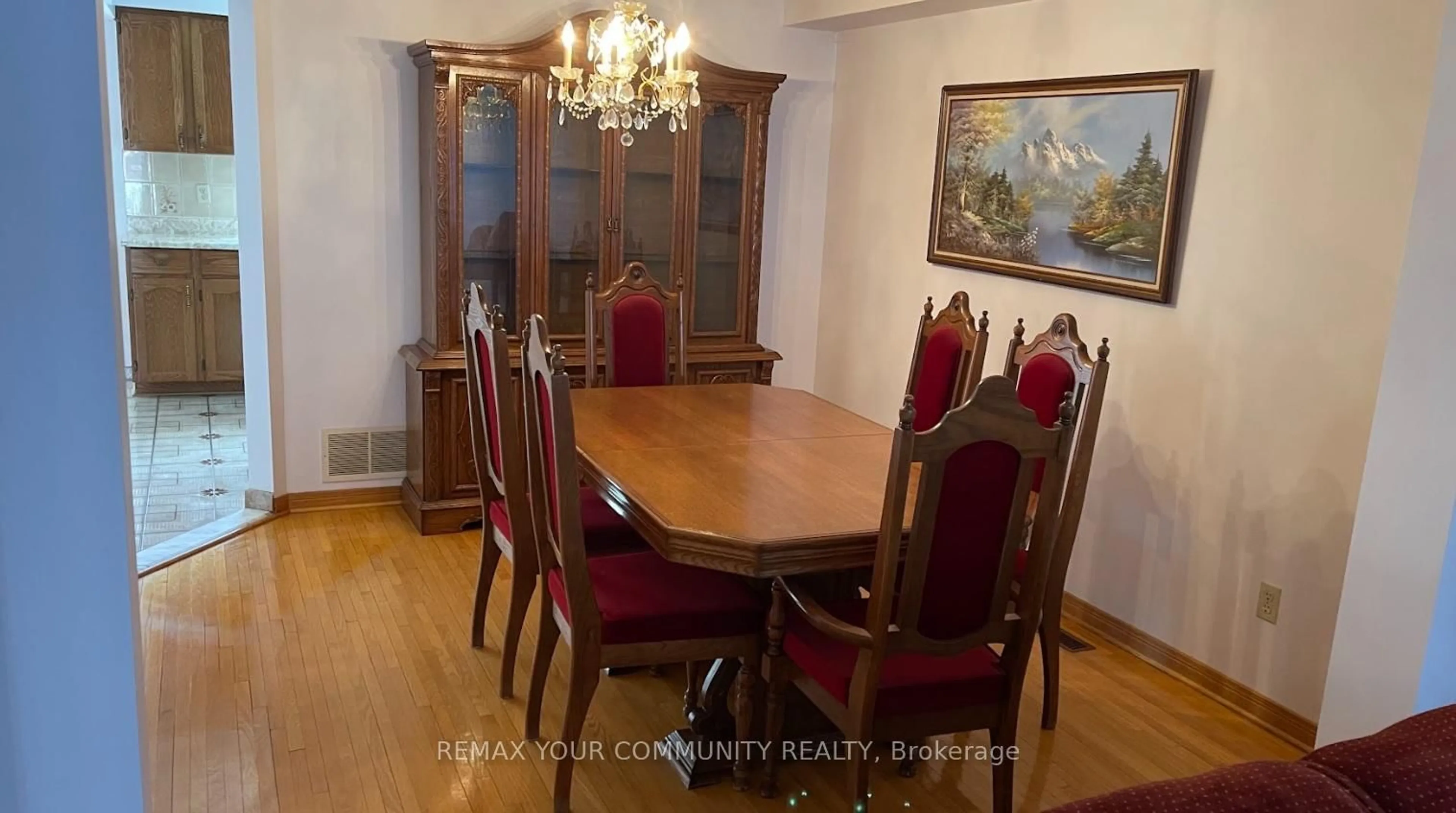 Dining room, wood/laminate floor for 15 Sanwood Blvd, Toronto Ontario M1V 3L5