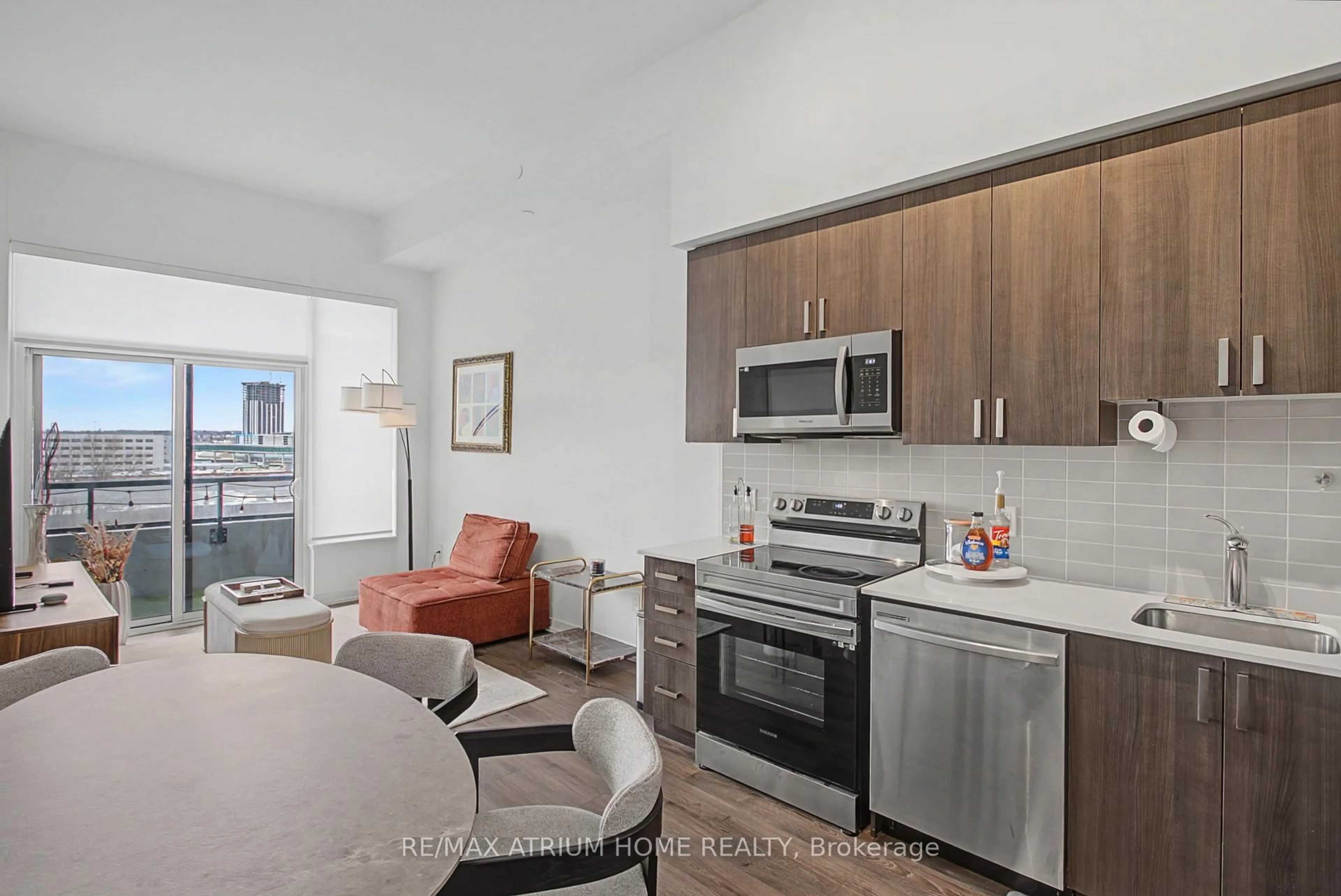 Standard kitchen, unknown for 1480 Bayly St #702, Pickering Ontario L1W 0C2