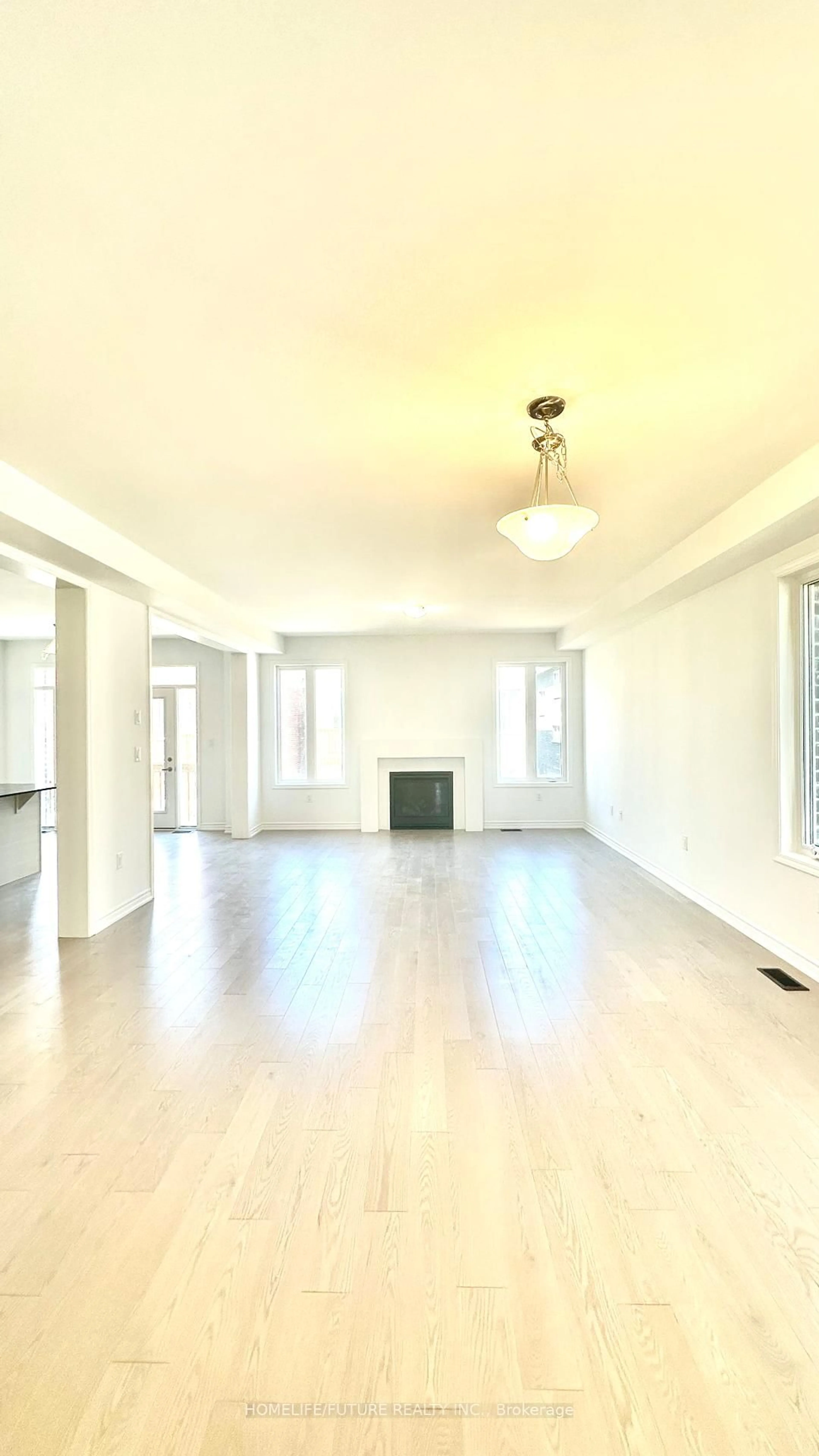 A pic of a room for 1406 Swallowtail Lane, Pickering Ontario L1X 0N8