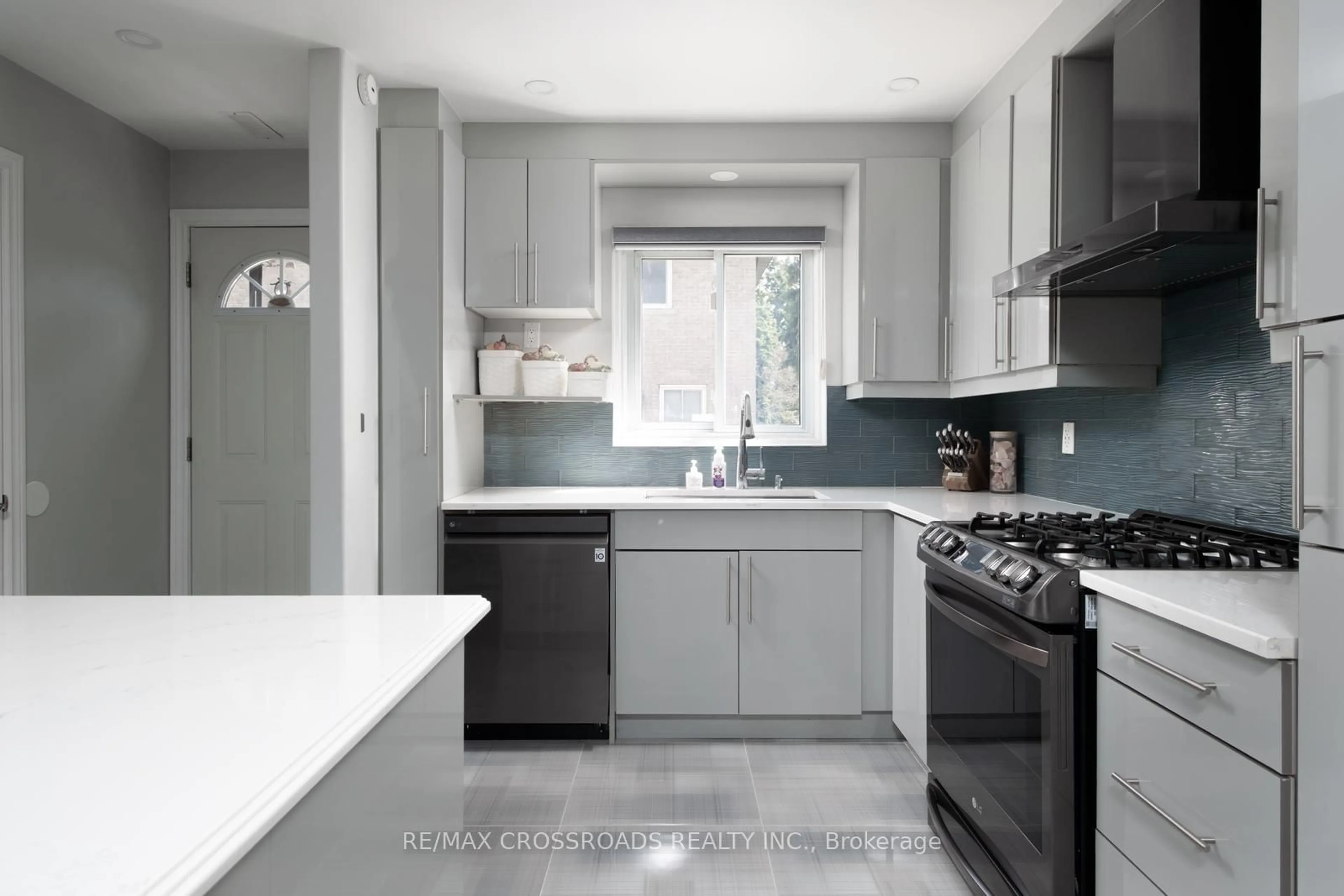 Contemporary kitchen, unknown for 20 Hainford St #7, Toronto Ontario M1E 4X8