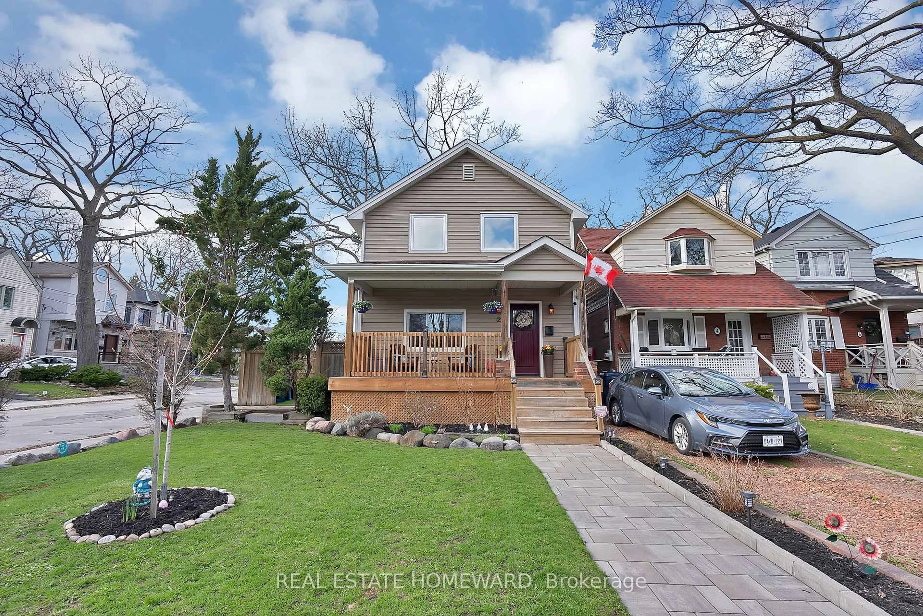 Unknown for 2 Lynn Rd, Toronto Ontario M1N 2A3