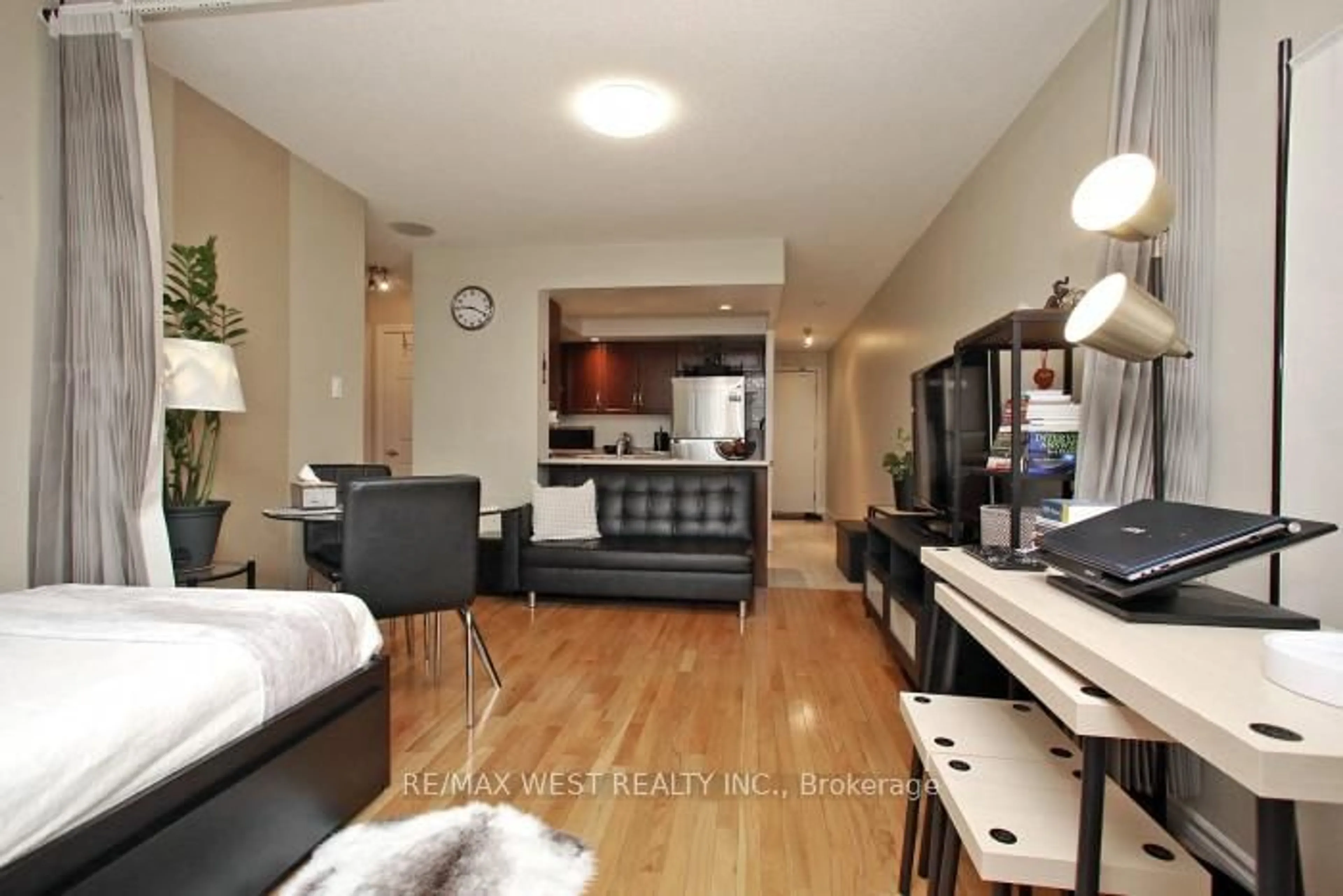 Living room with furniture, unknown for 125 Omni Dr #339, Toronto Ontario M1P 5A9