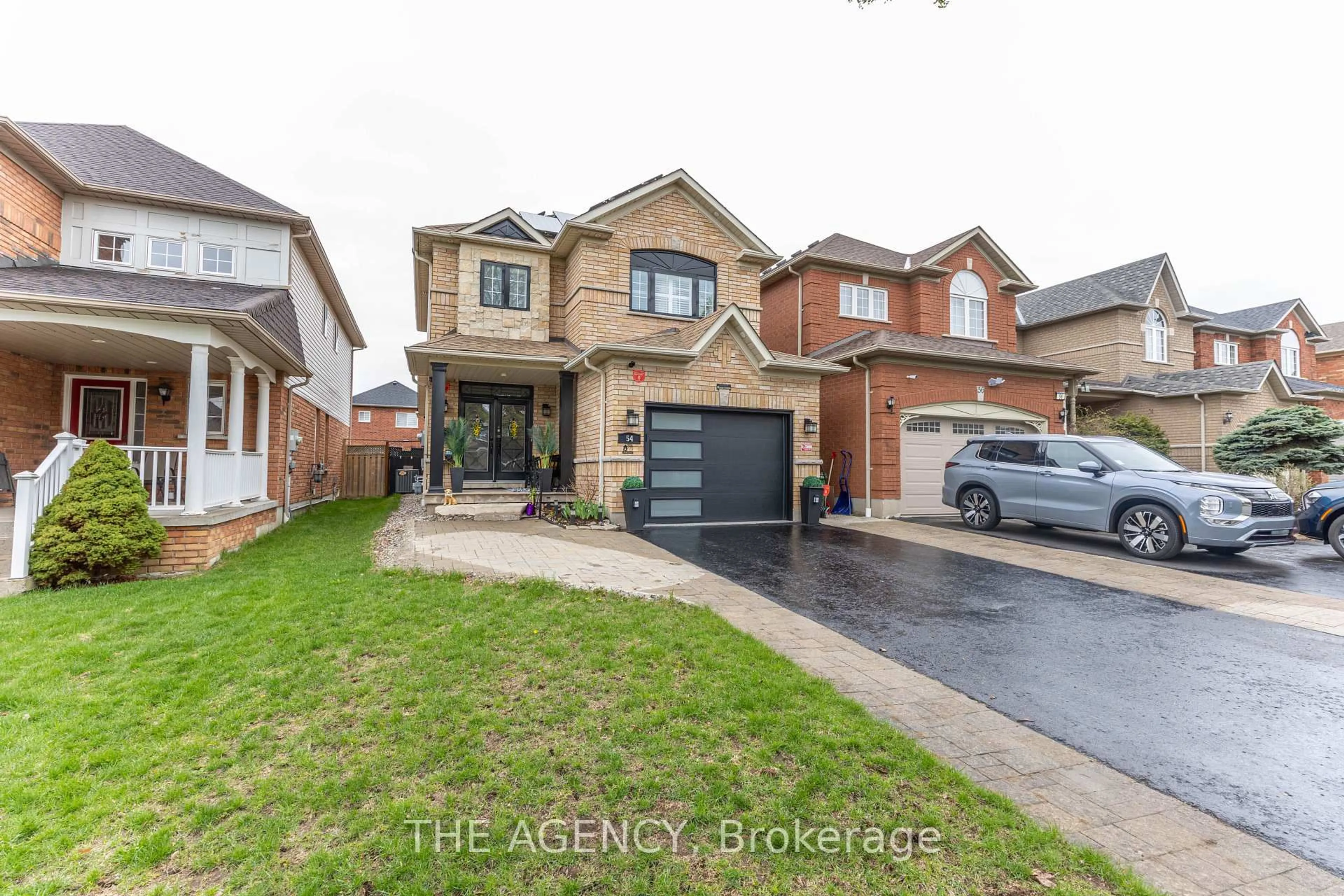 Home with brick exterior material, street for 54 Thames Dr, Whitby Ontario L1R 2R1