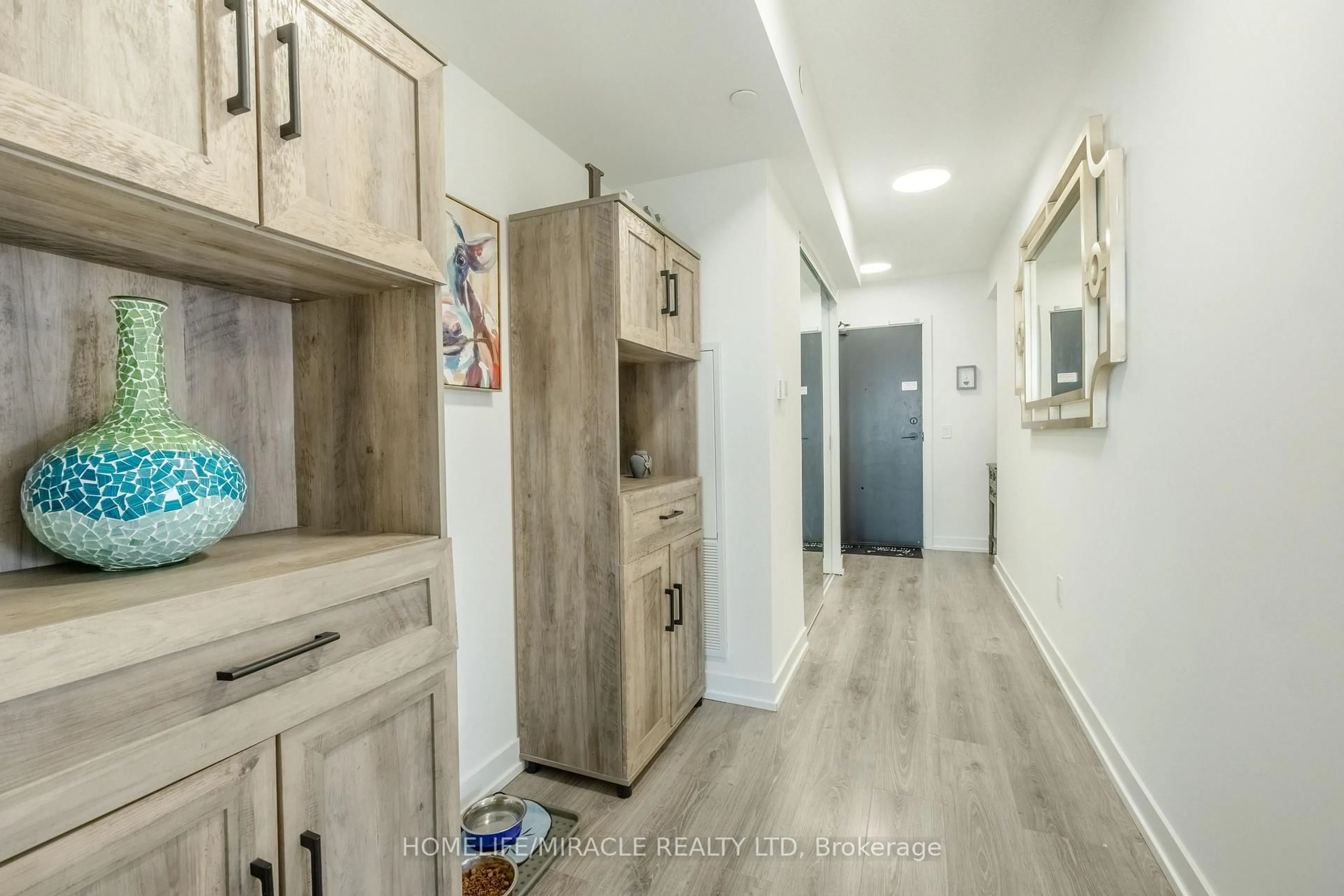 Unknown for 1480 Bayly St #1014, Pickering Ontario L1W 0C2