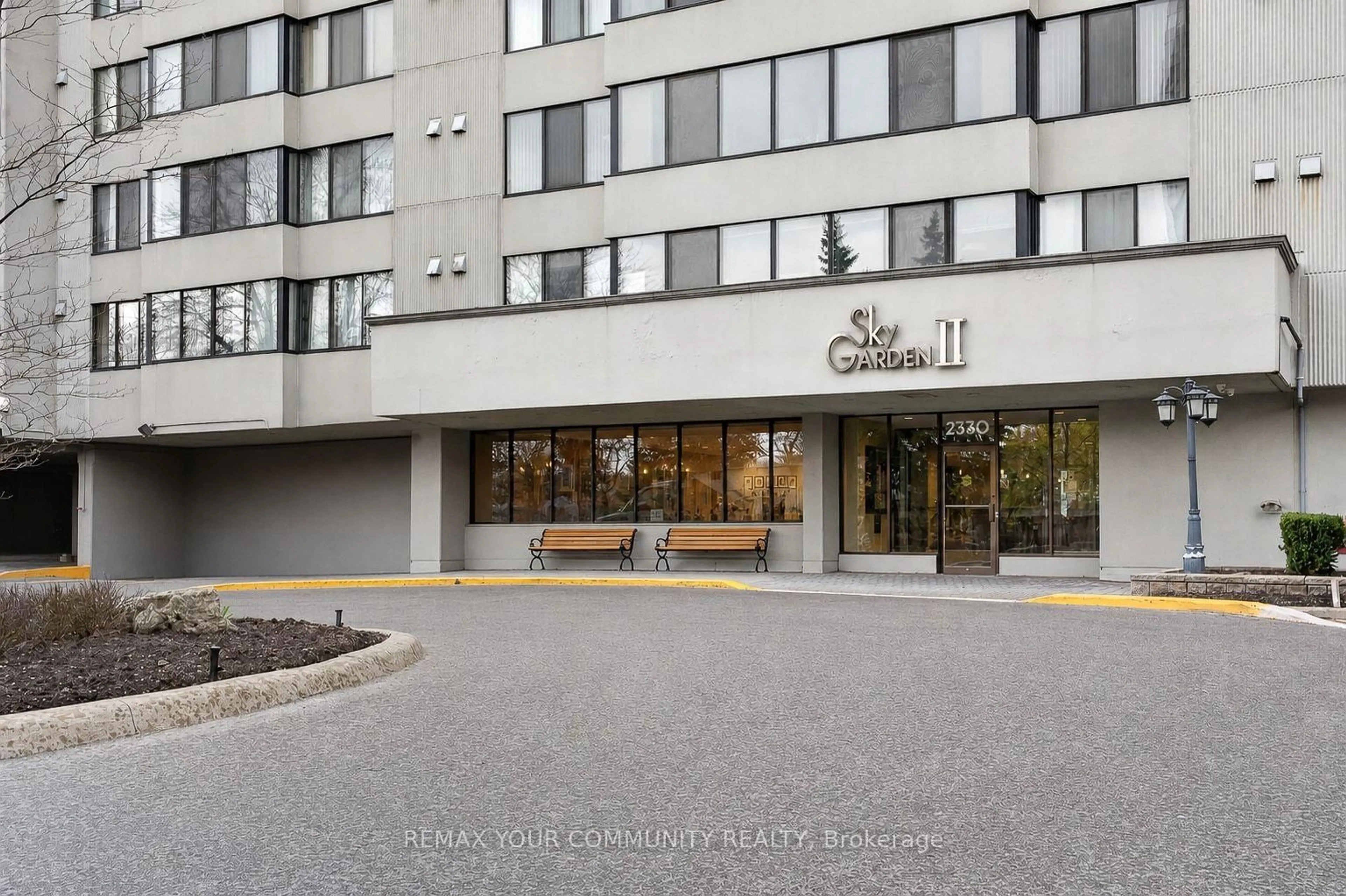 Unknown for 2330 Bridletowne Circ #304, Toronto Ontario M1W 3P6