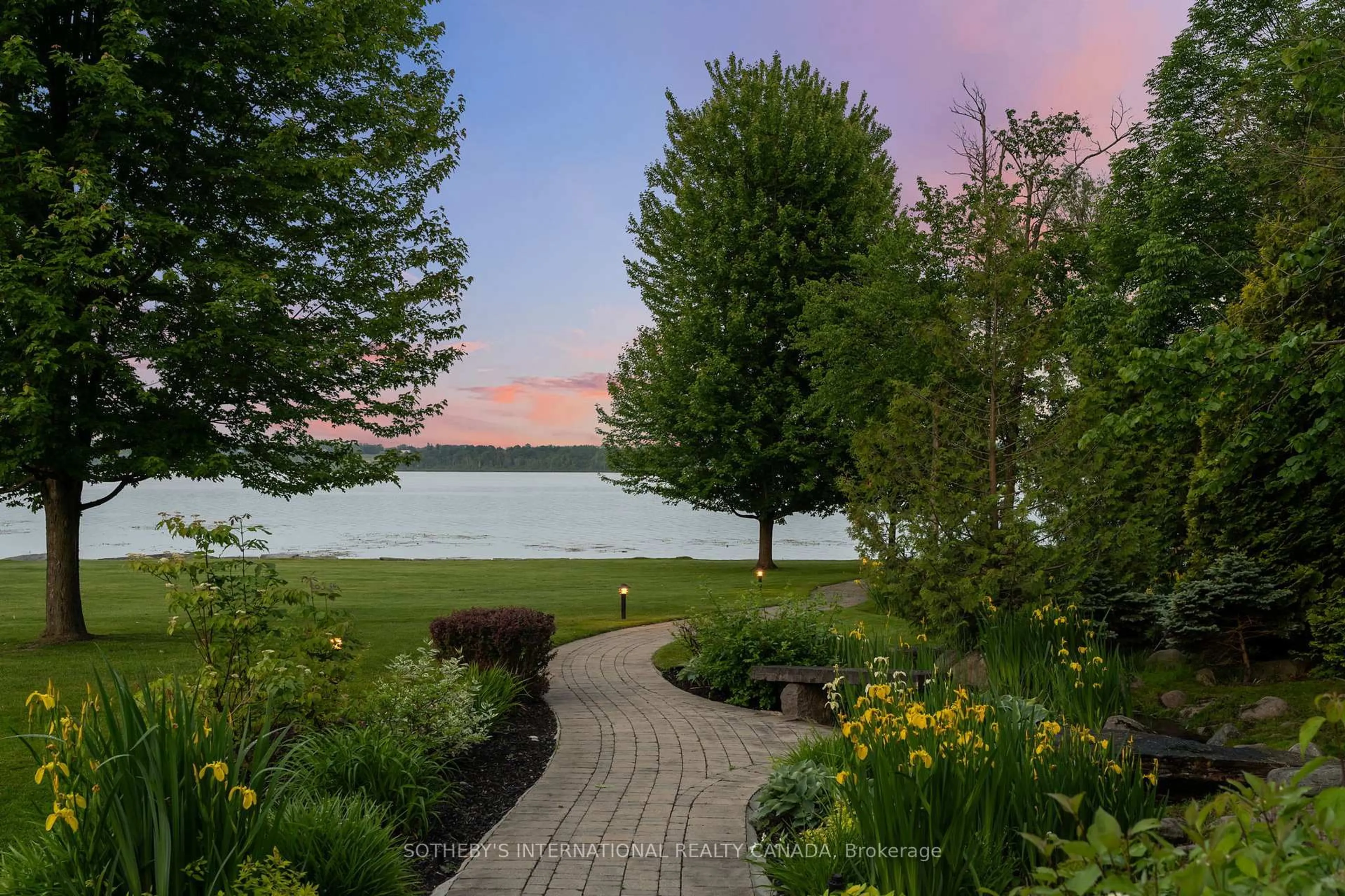 Patio, water/lake/river/ocean view for 12 Island View Crt, Scugog Ontario L9L 1R6