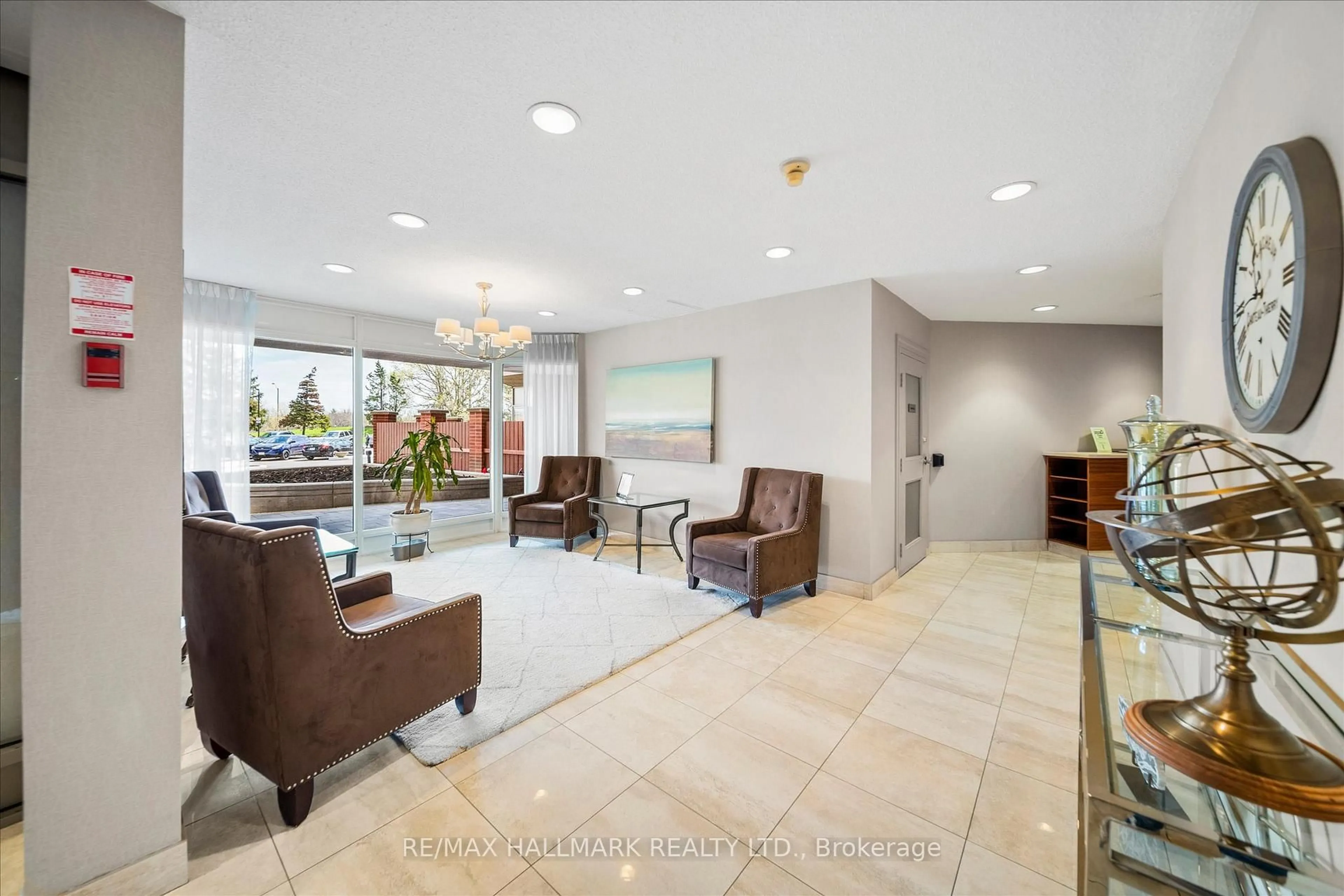 Lobby for 20 Dean Park Rd #902, Toronto Ontario M1B 3G9