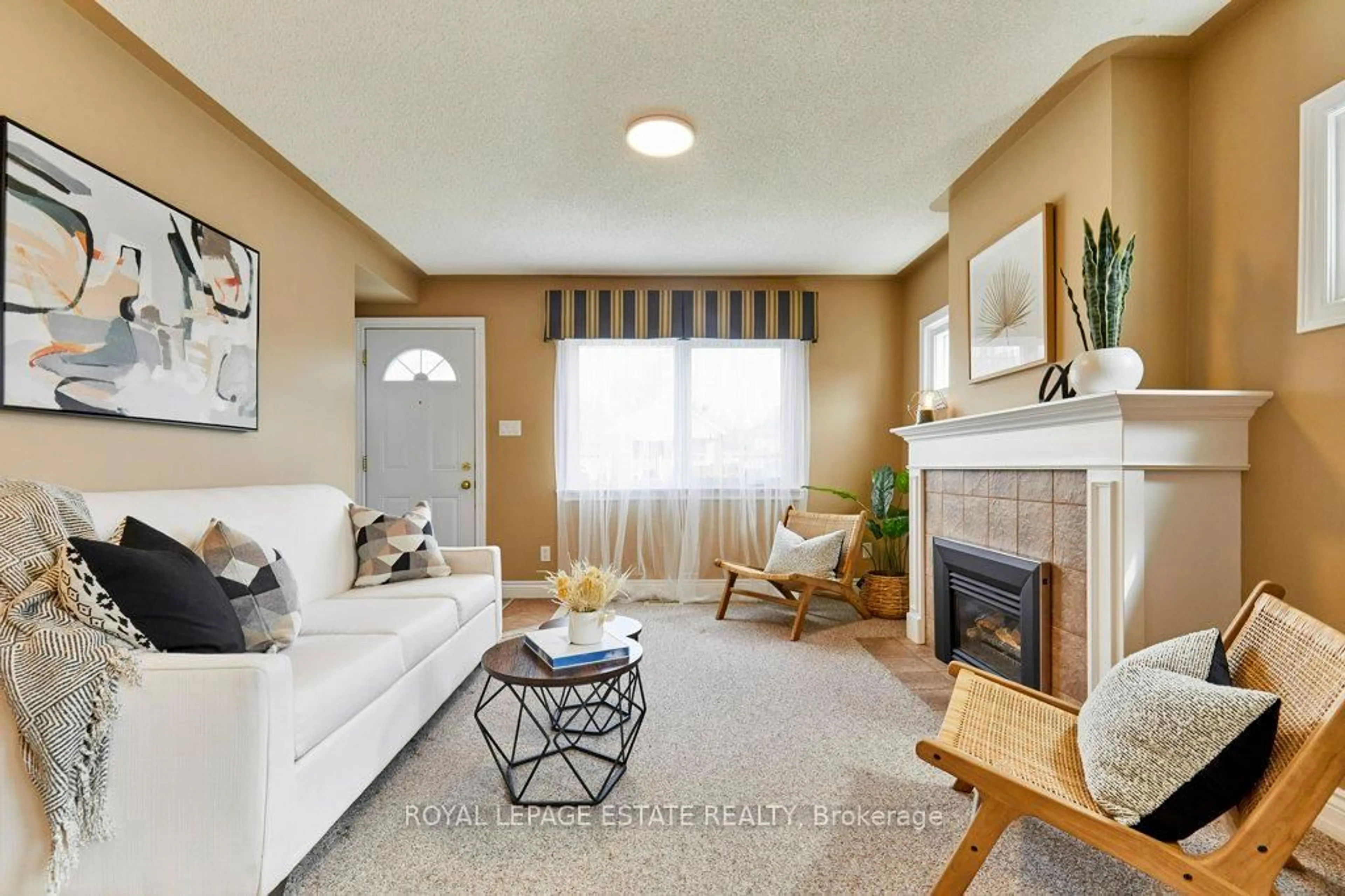 Living room with furniture, unknown for 138 August Ave, Toronto Ontario M1L 3N4