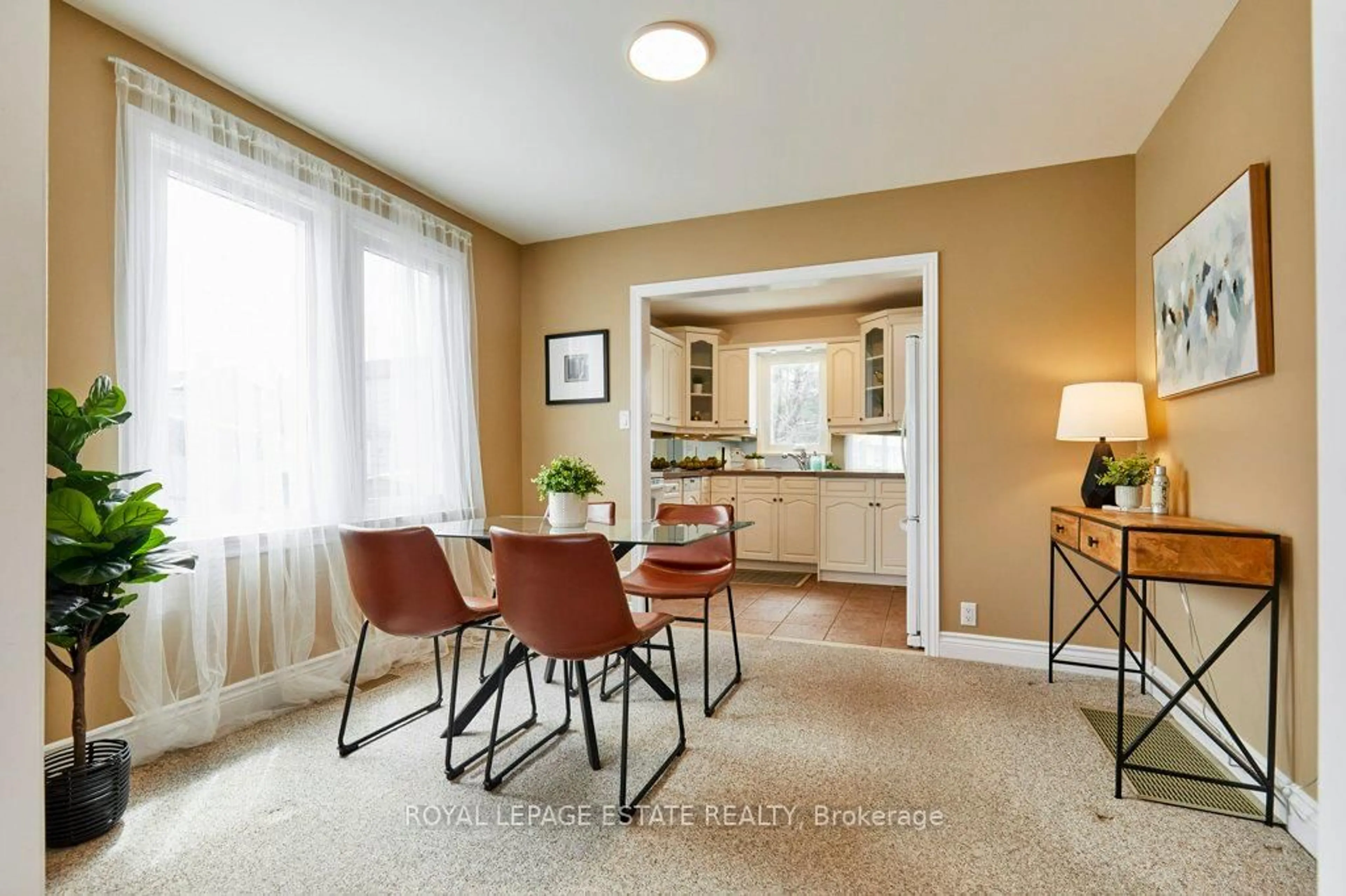 Dining room, unknown for 138 August Ave, Toronto Ontario M1L 3N4